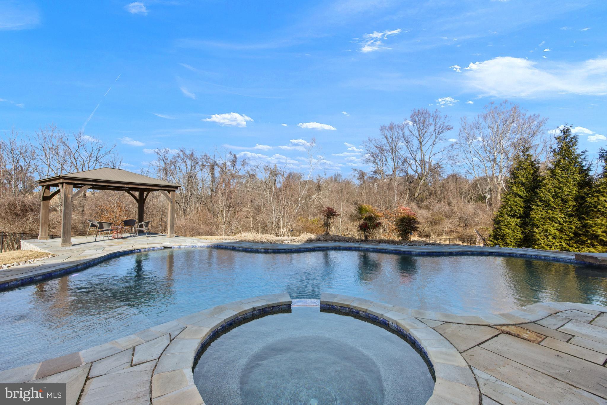 PRESERVE AT HUNT VALLEY - Residential