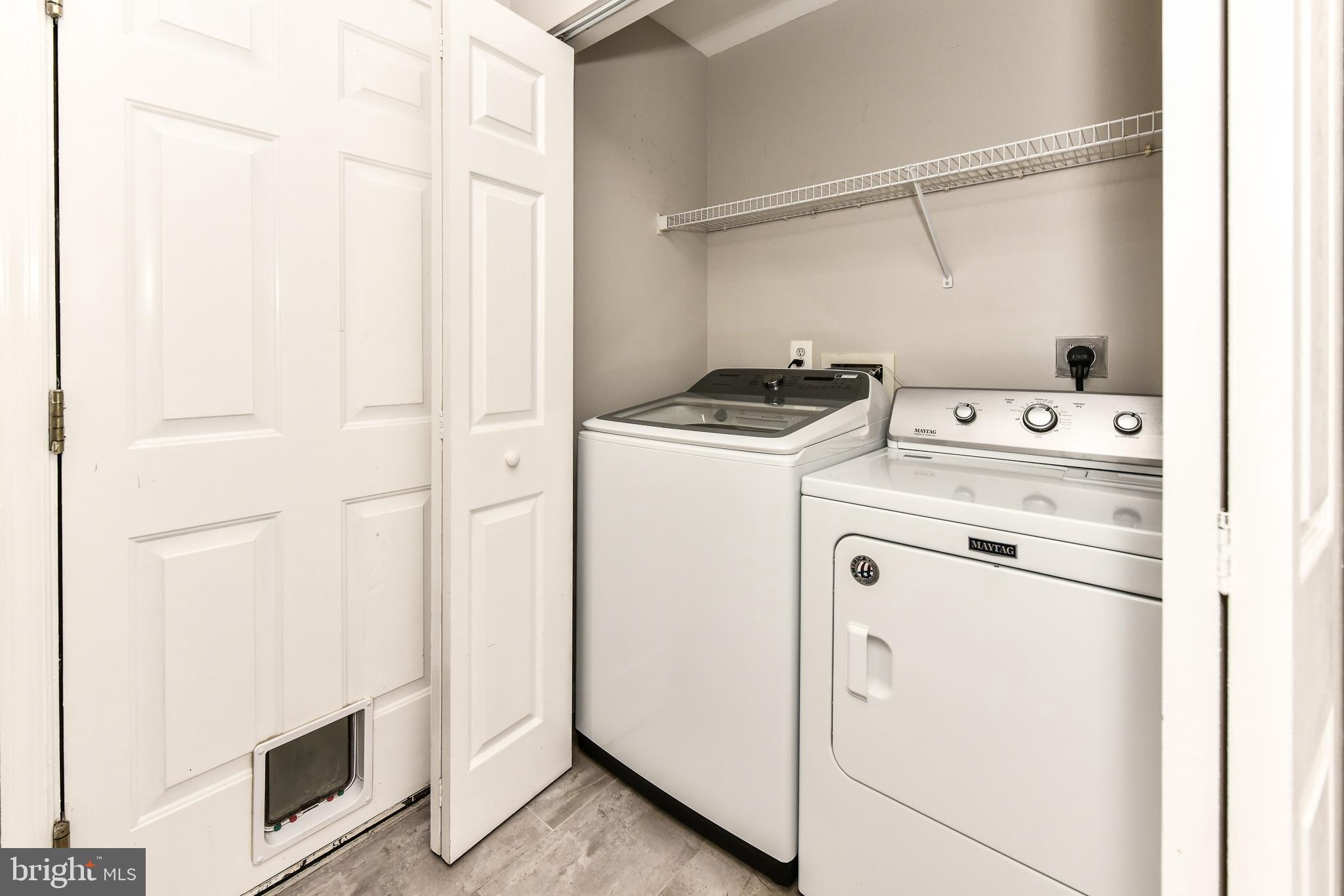 SOUTH RIDING - Residential Lease