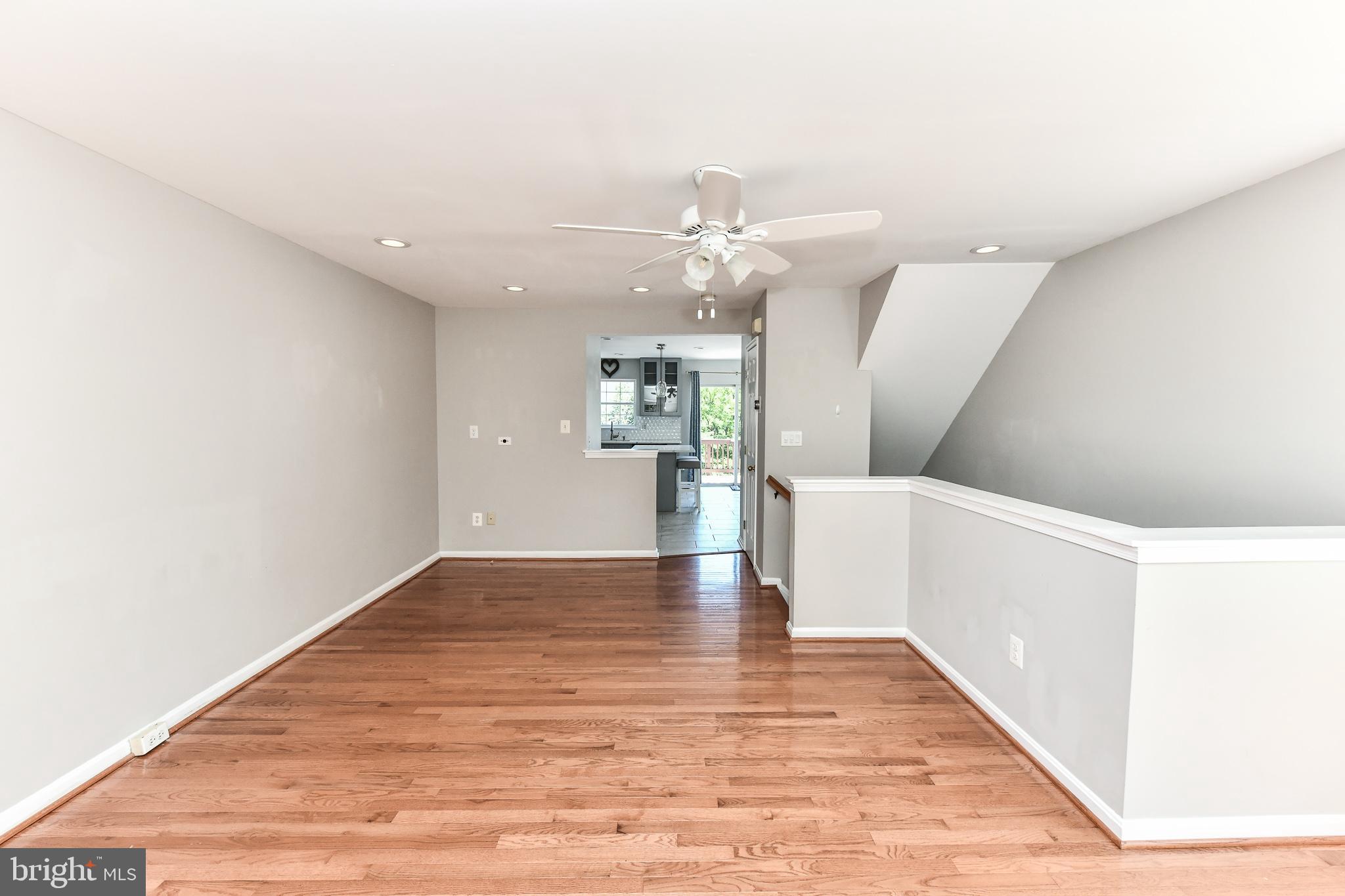 SOUTH RIDING - Residential Lease