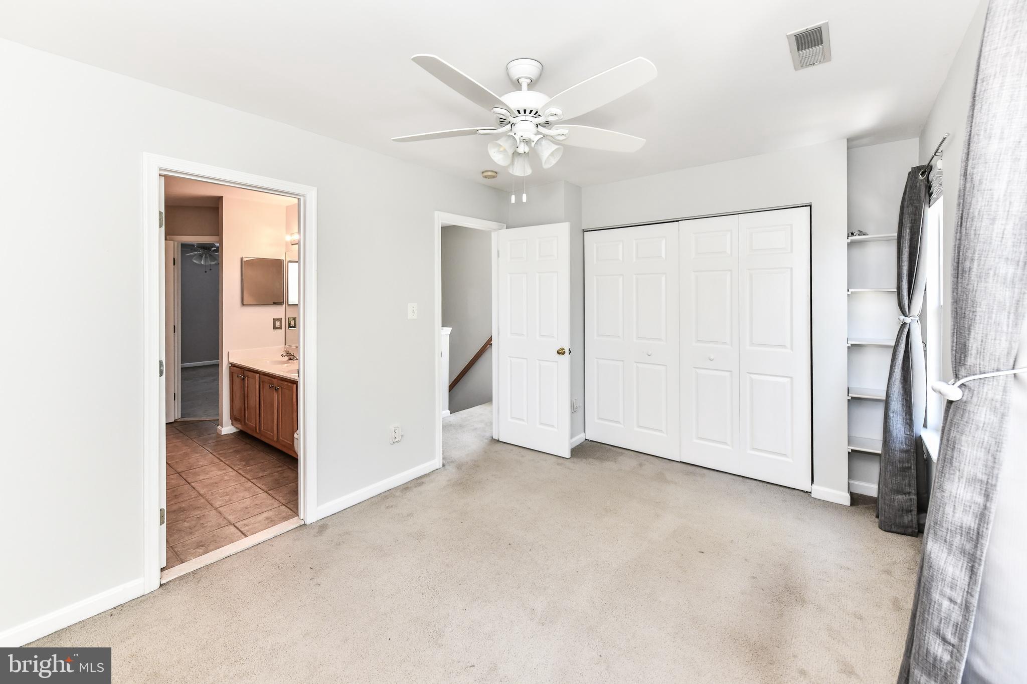 SOUTH RIDING - Residential Lease