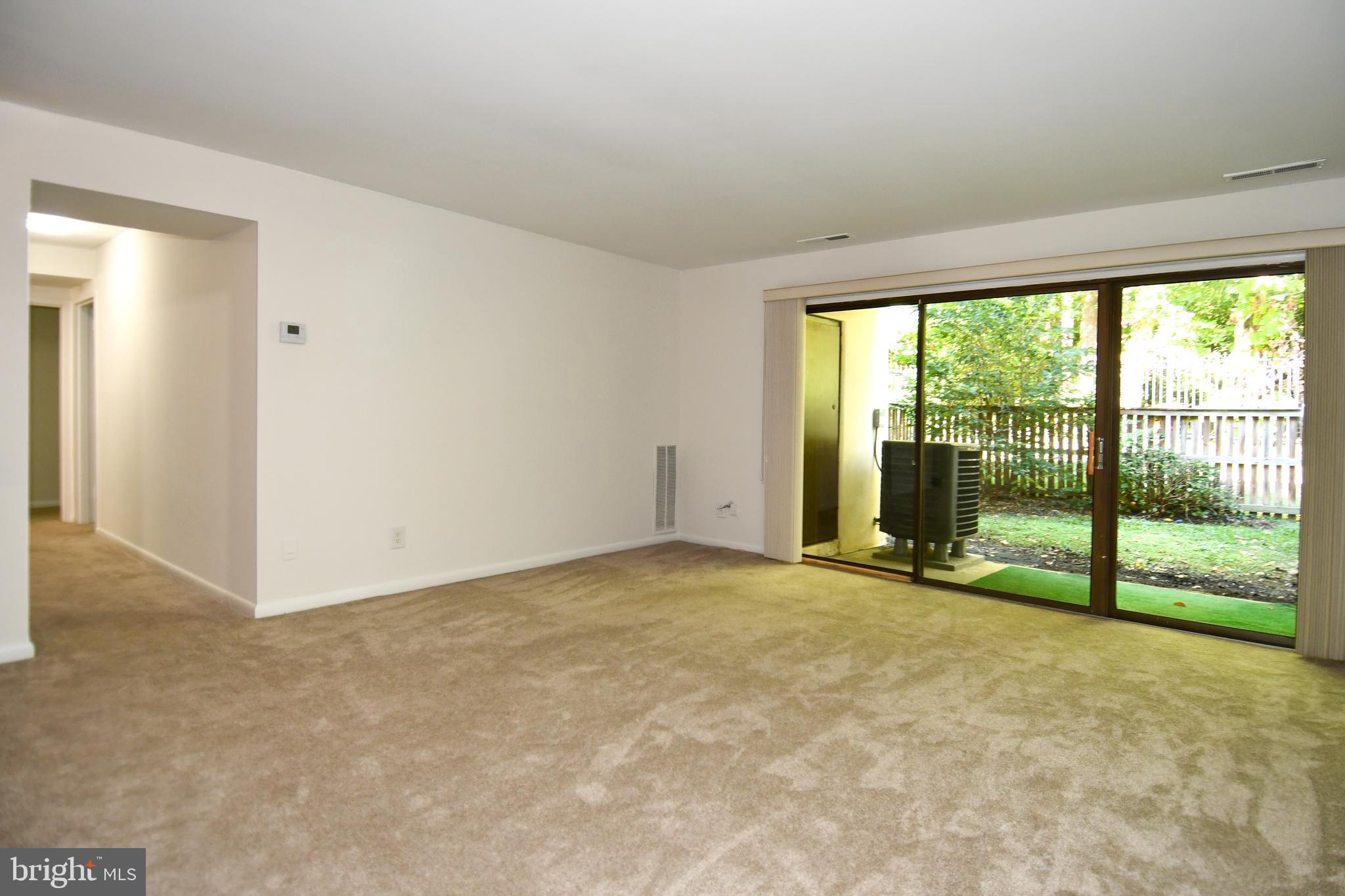 TREETOP CONDO - Residential