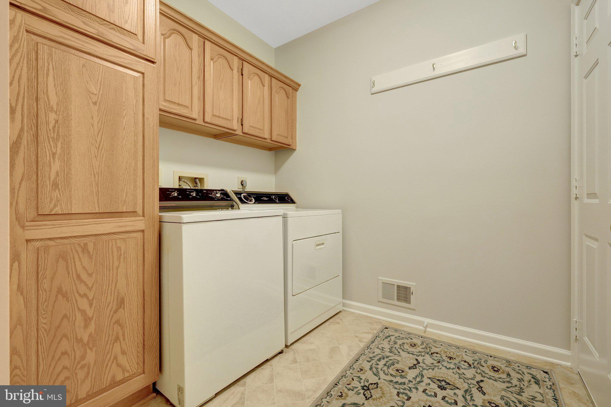 LEOPOLDO ARAGON - Residential