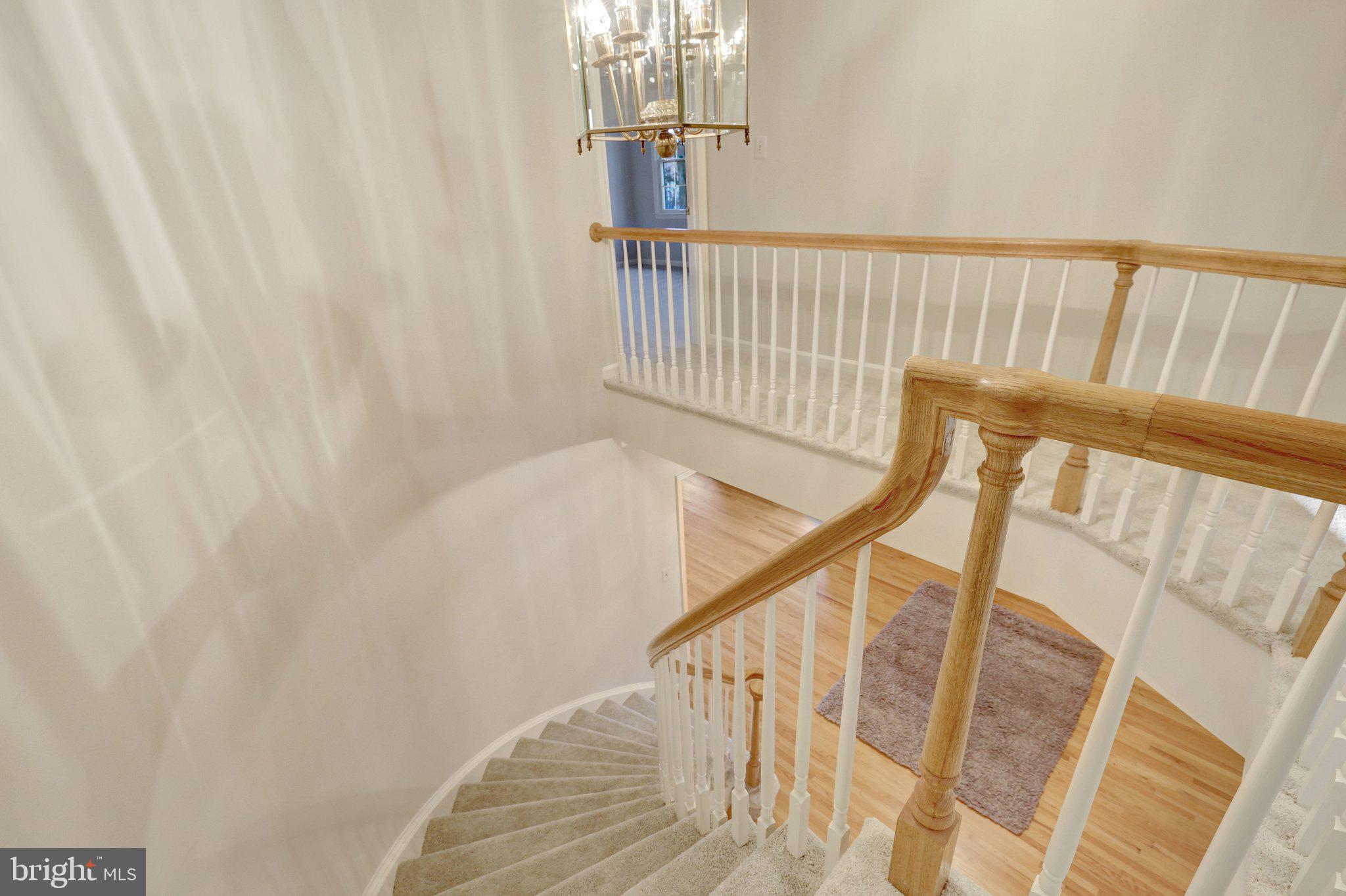 LEOPOLDO ARAGON - Residential