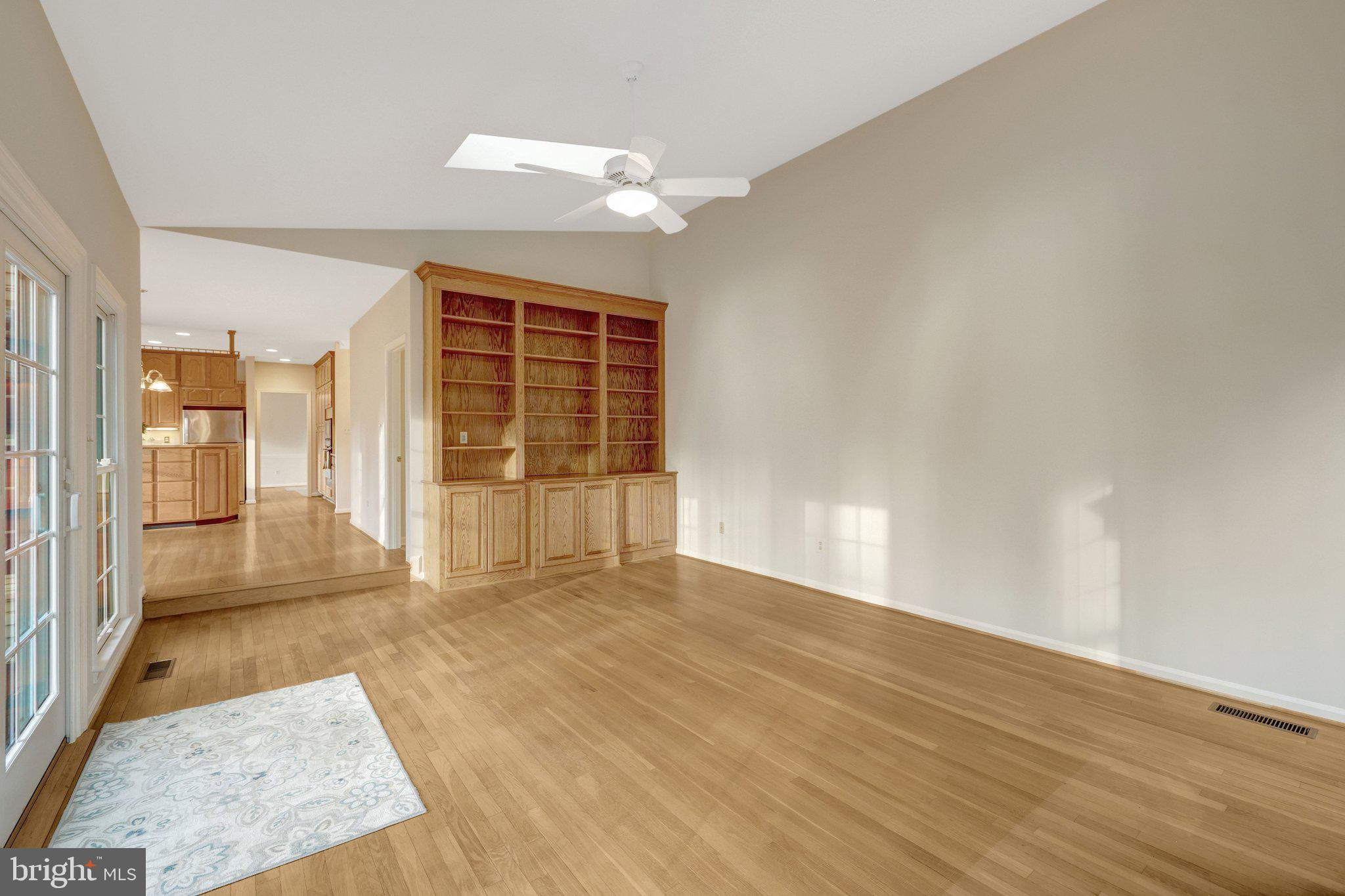 LEOPOLDO ARAGON - Residential