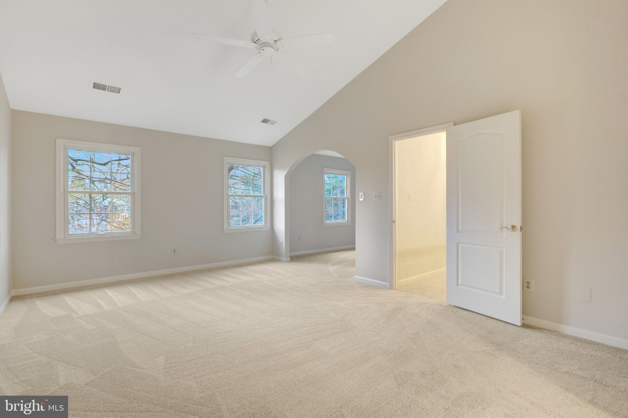 LEOPOLDO ARAGON - Residential