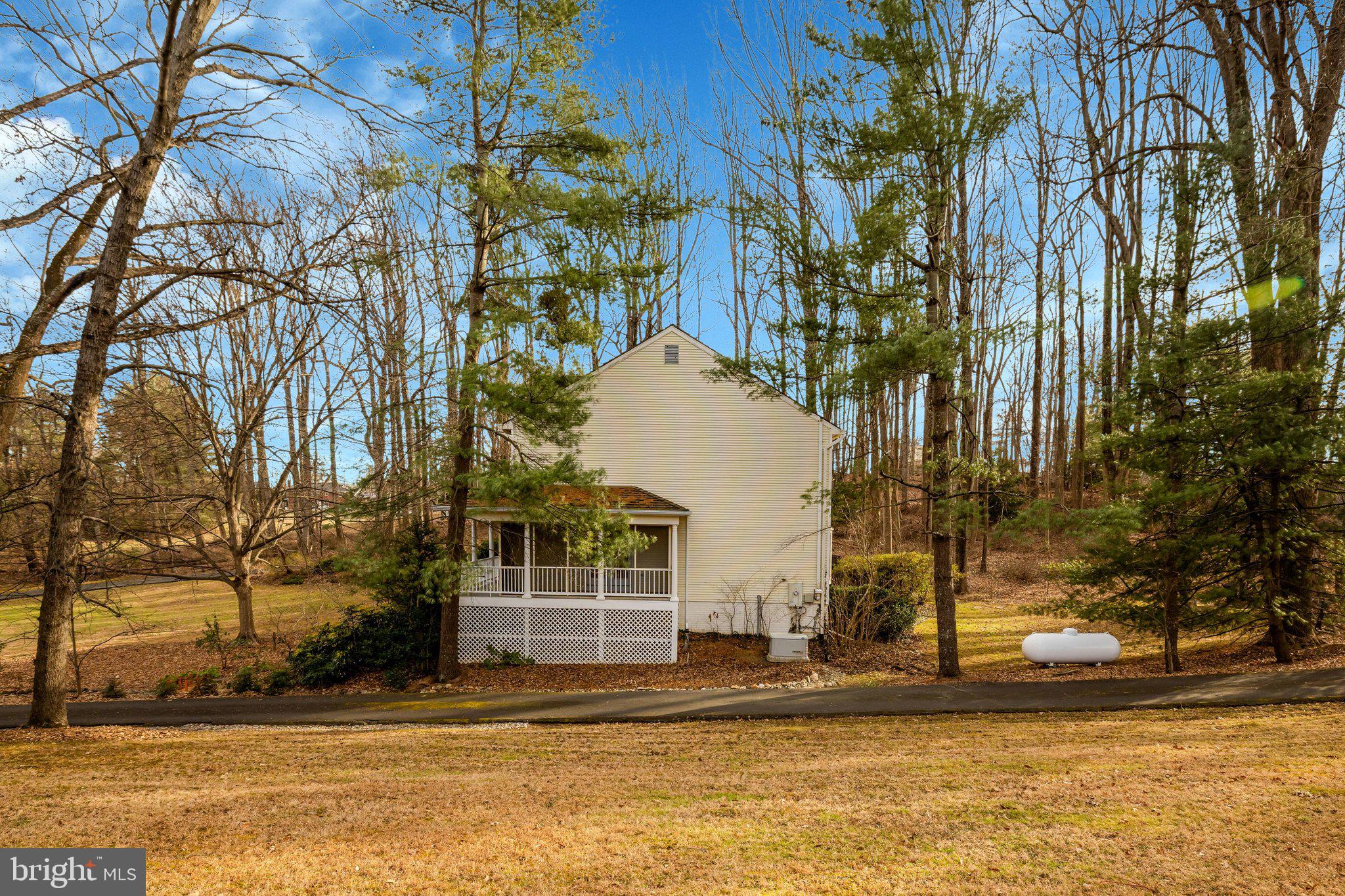 LEOPOLDO ARAGON - Residential