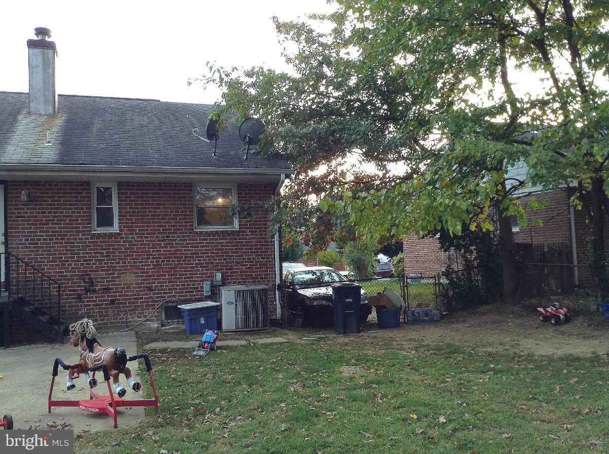 LANGLEY PARK - Residential