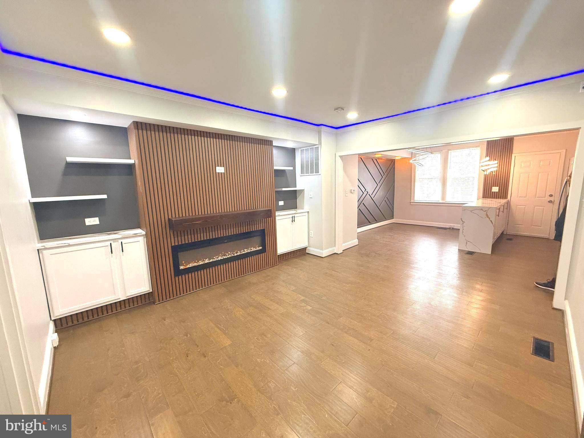 TOWANDA - Residential