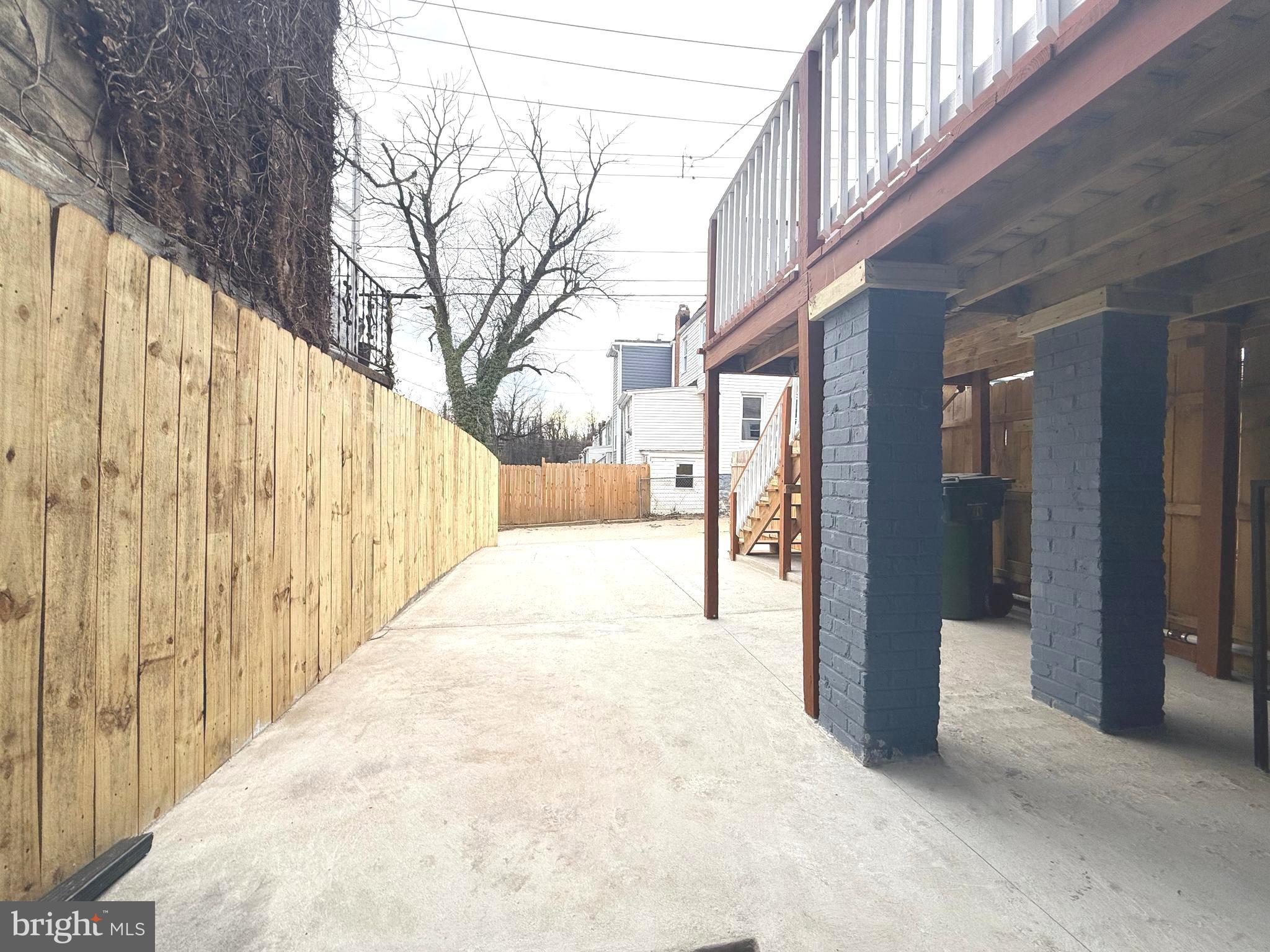 TOWANDA - Residential