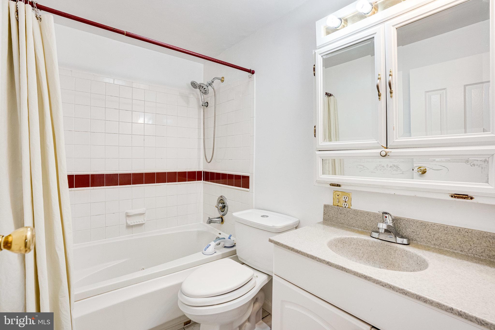 DALE CITY - Residential