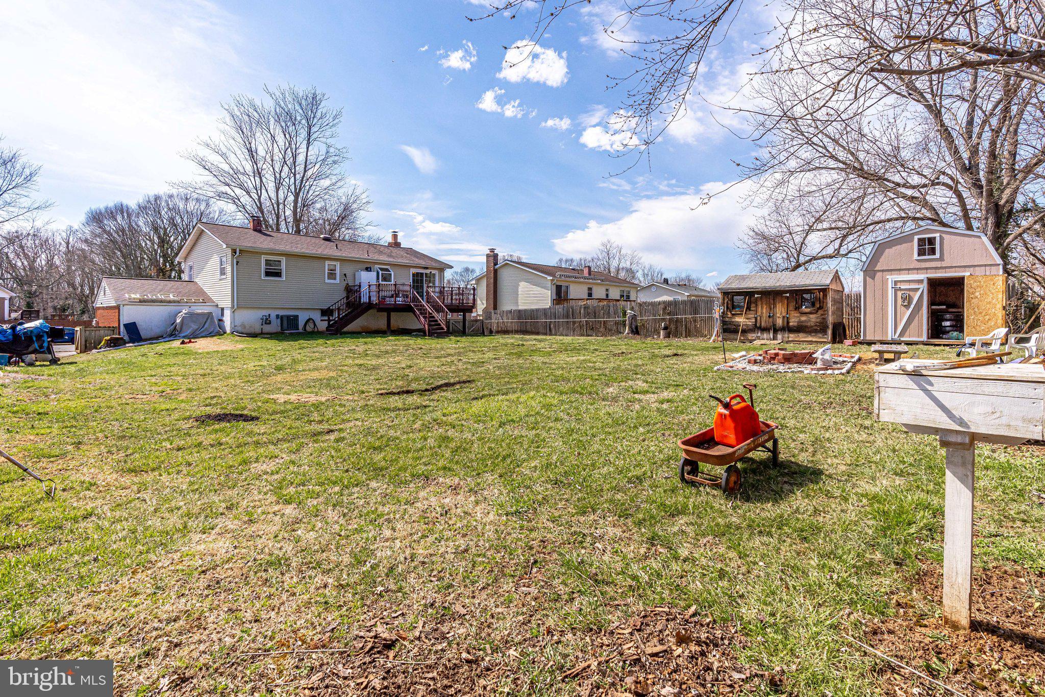 DALE CITY - Residential