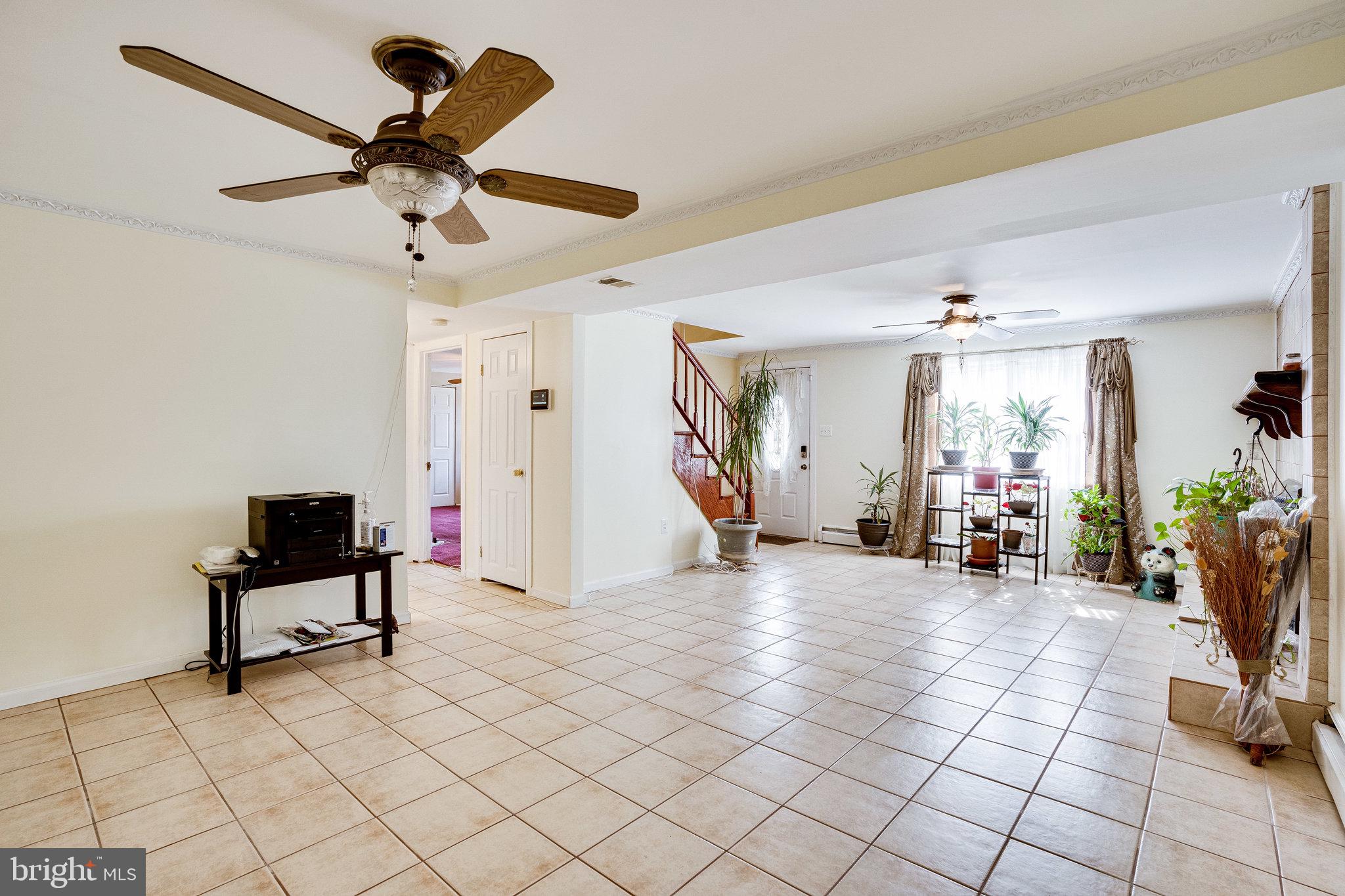 DALE CITY - Residential