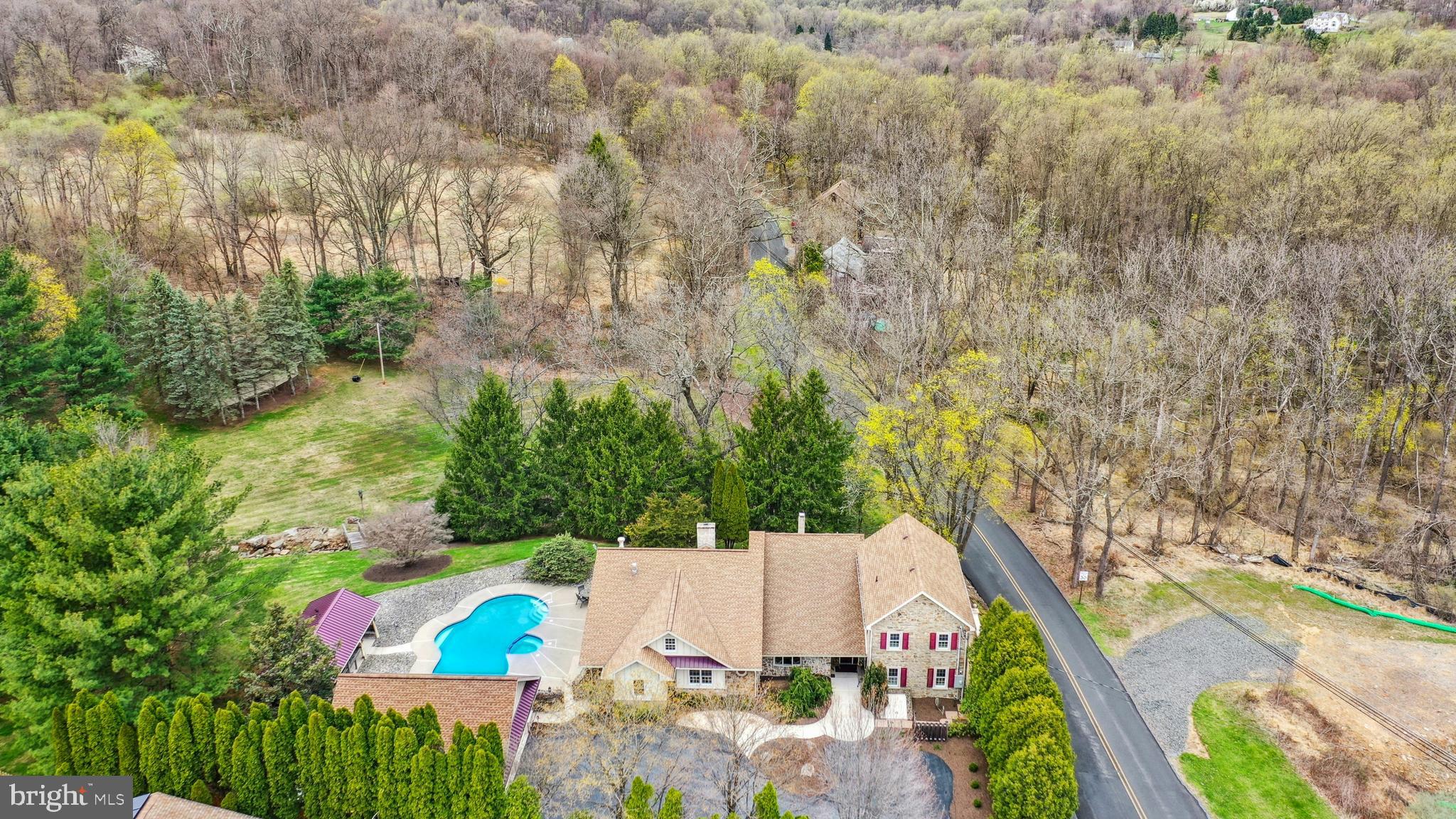 2714 BERGSTRESSER DRIVE