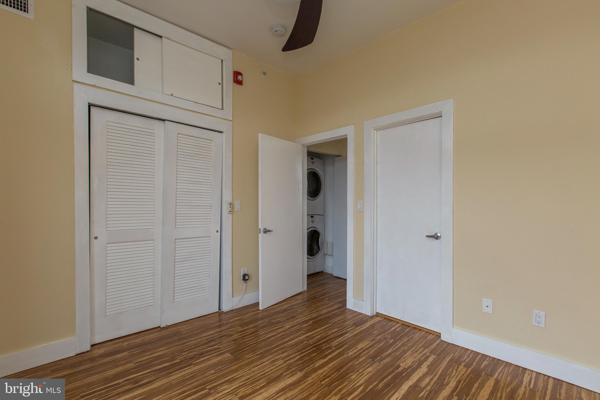 NORTHERN LIBERTIES - Commercial Sale