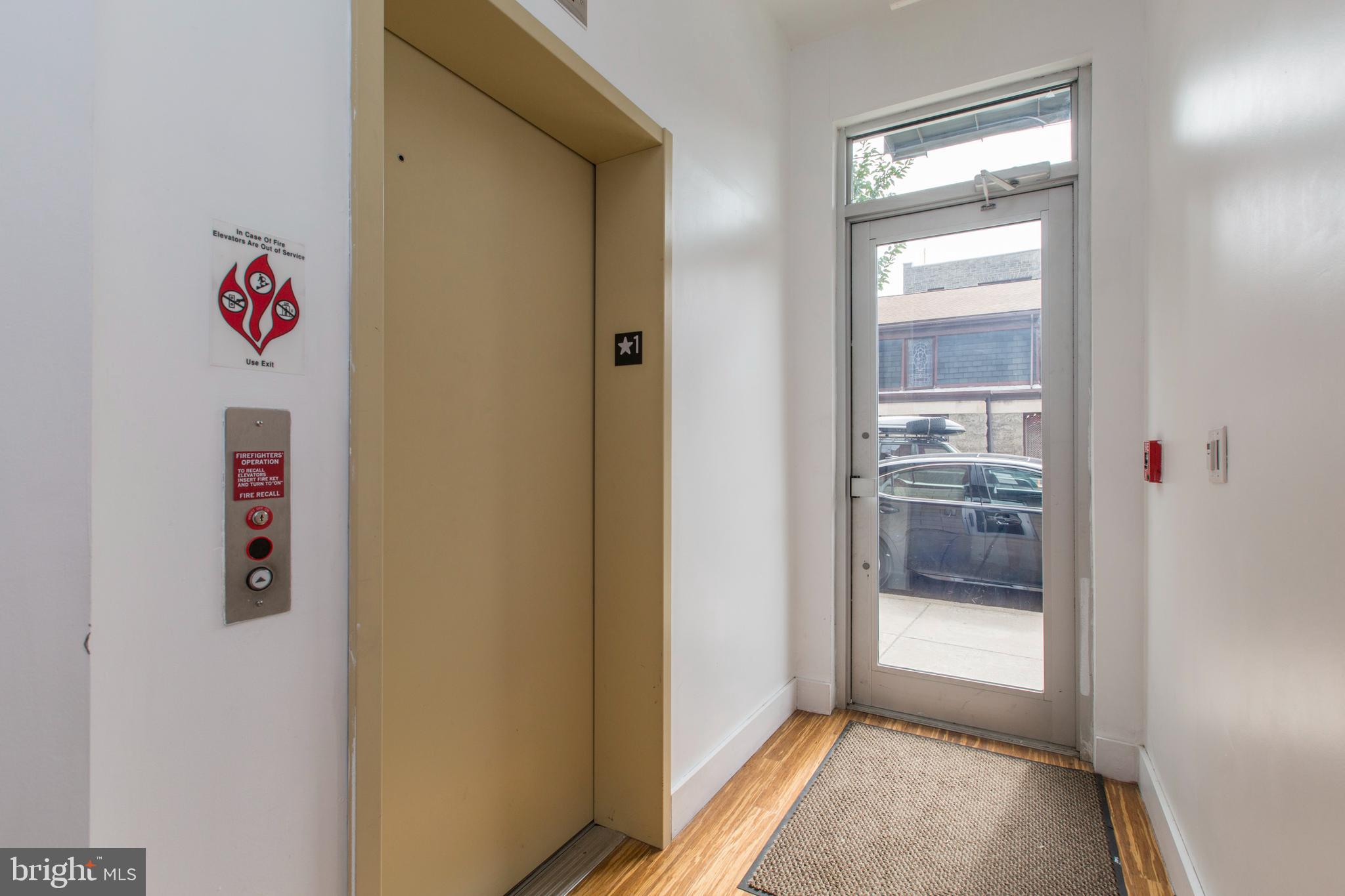 NORTHERN LIBERTIES - Commercial Sale