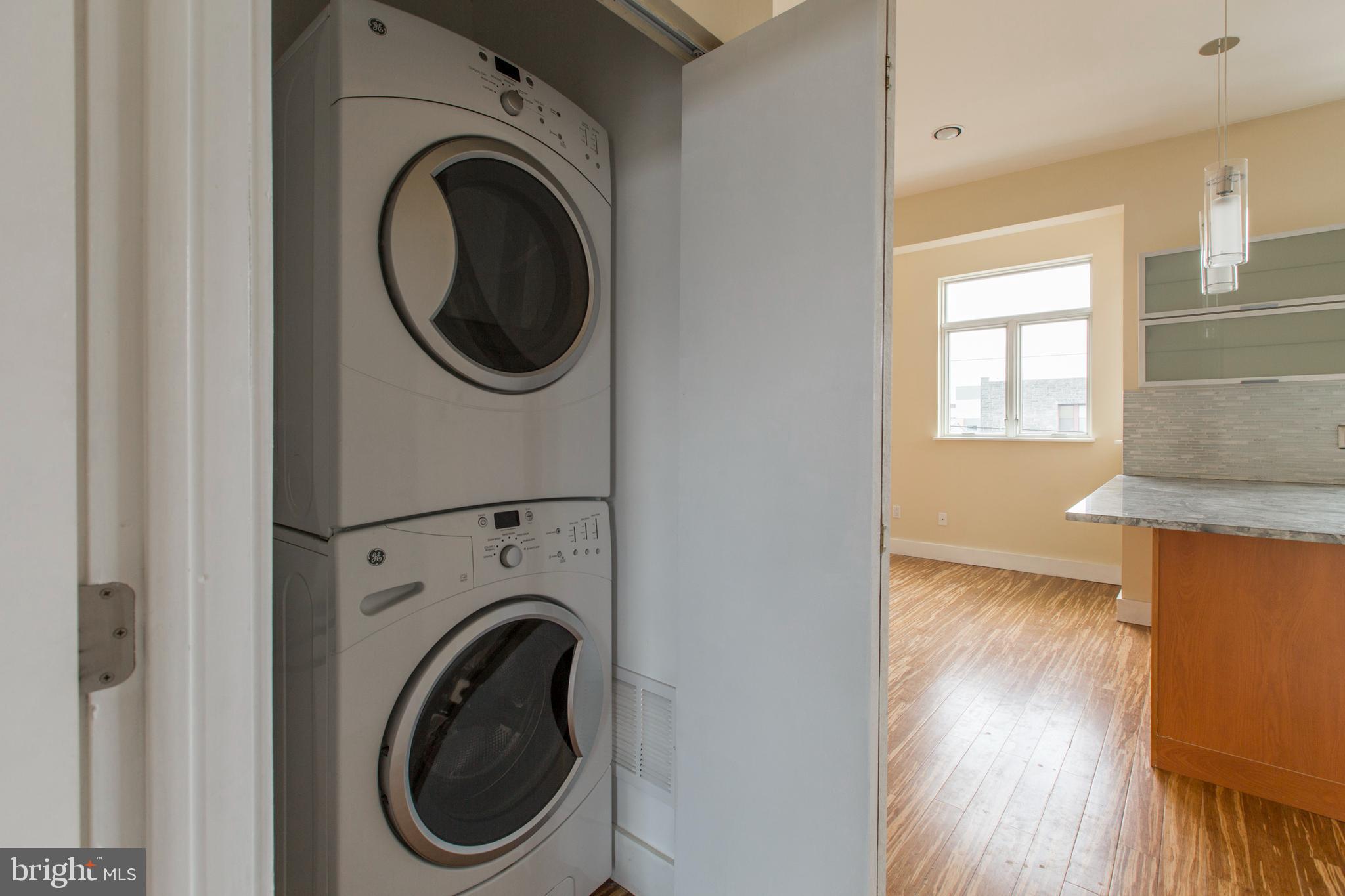 NORTHERN LIBERTIES - Commercial Sale