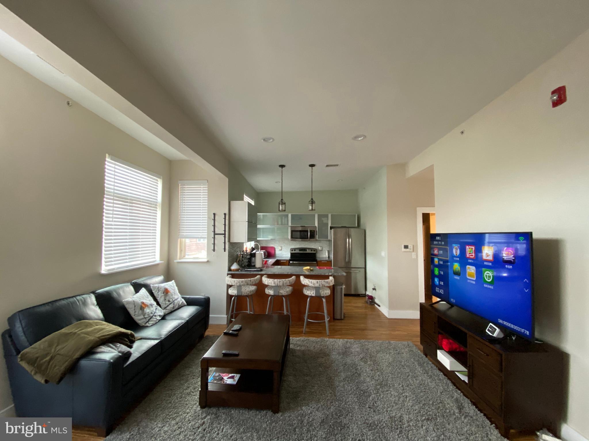 NORTHERN LIBERTIES - Commercial Sale