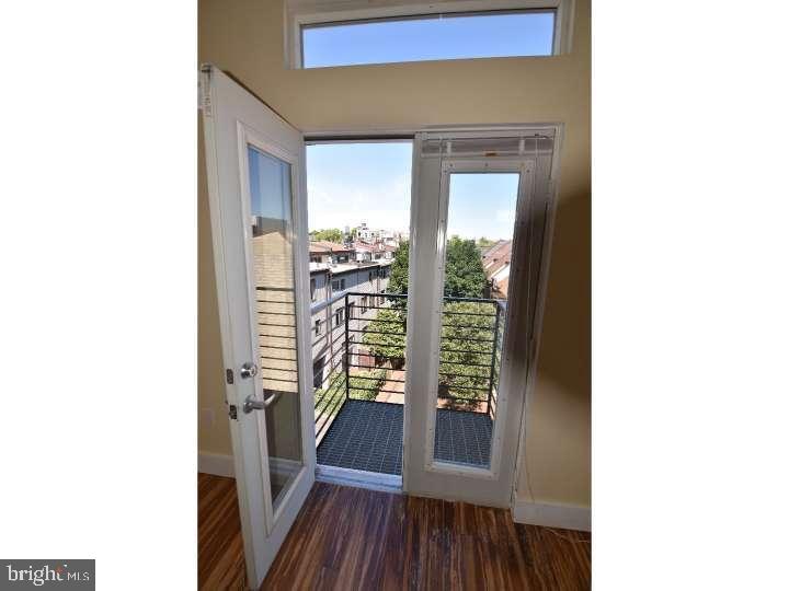 NORTHERN LIBERTIES - Commercial Sale