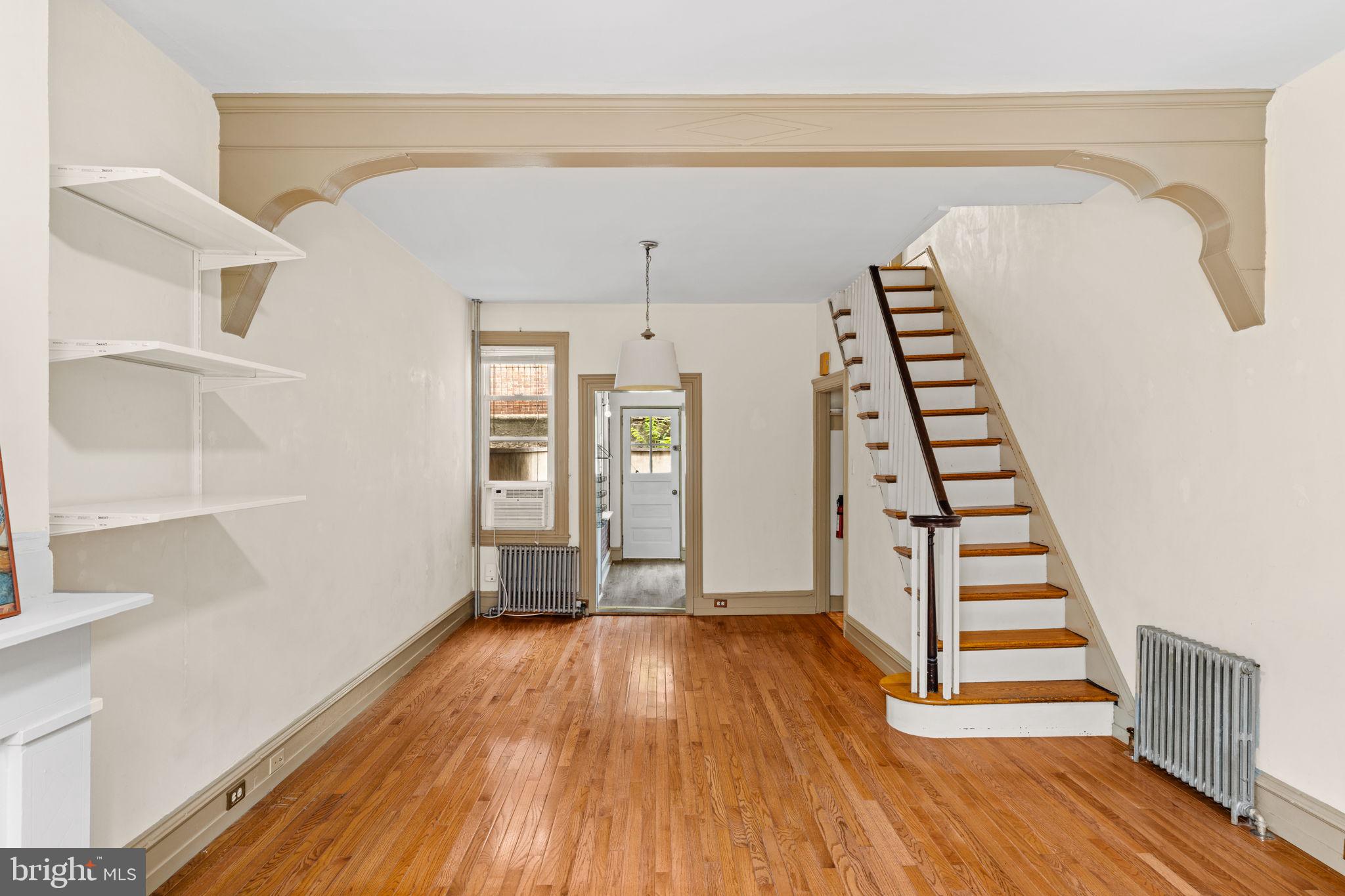 FAIRMOUNT - Residential