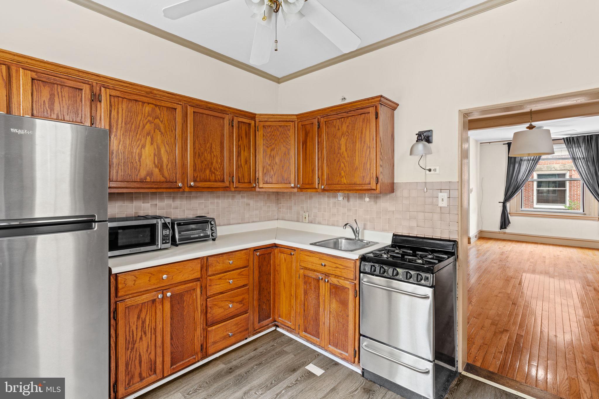 FAIRMOUNT - Residential