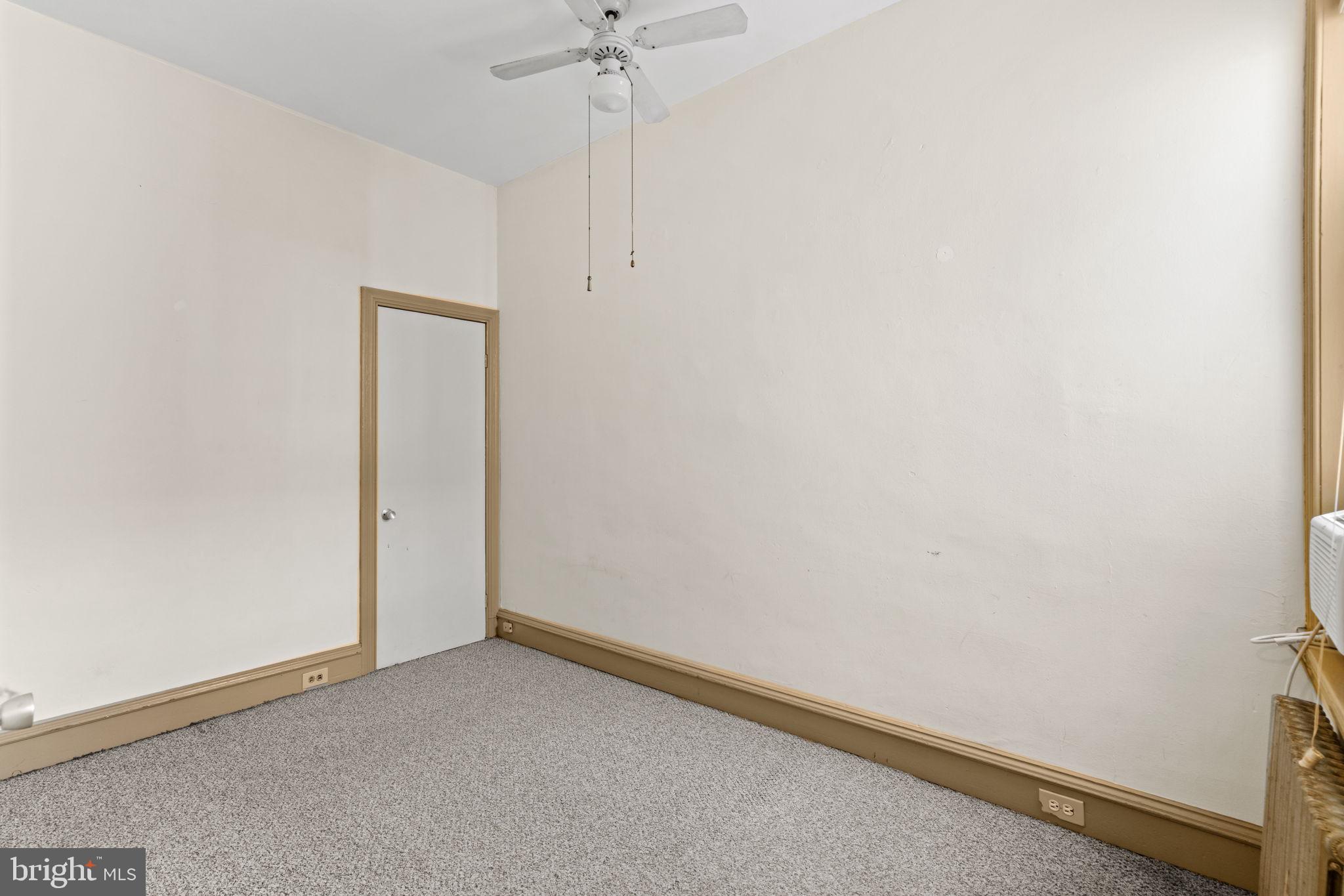 FAIRMOUNT - Residential