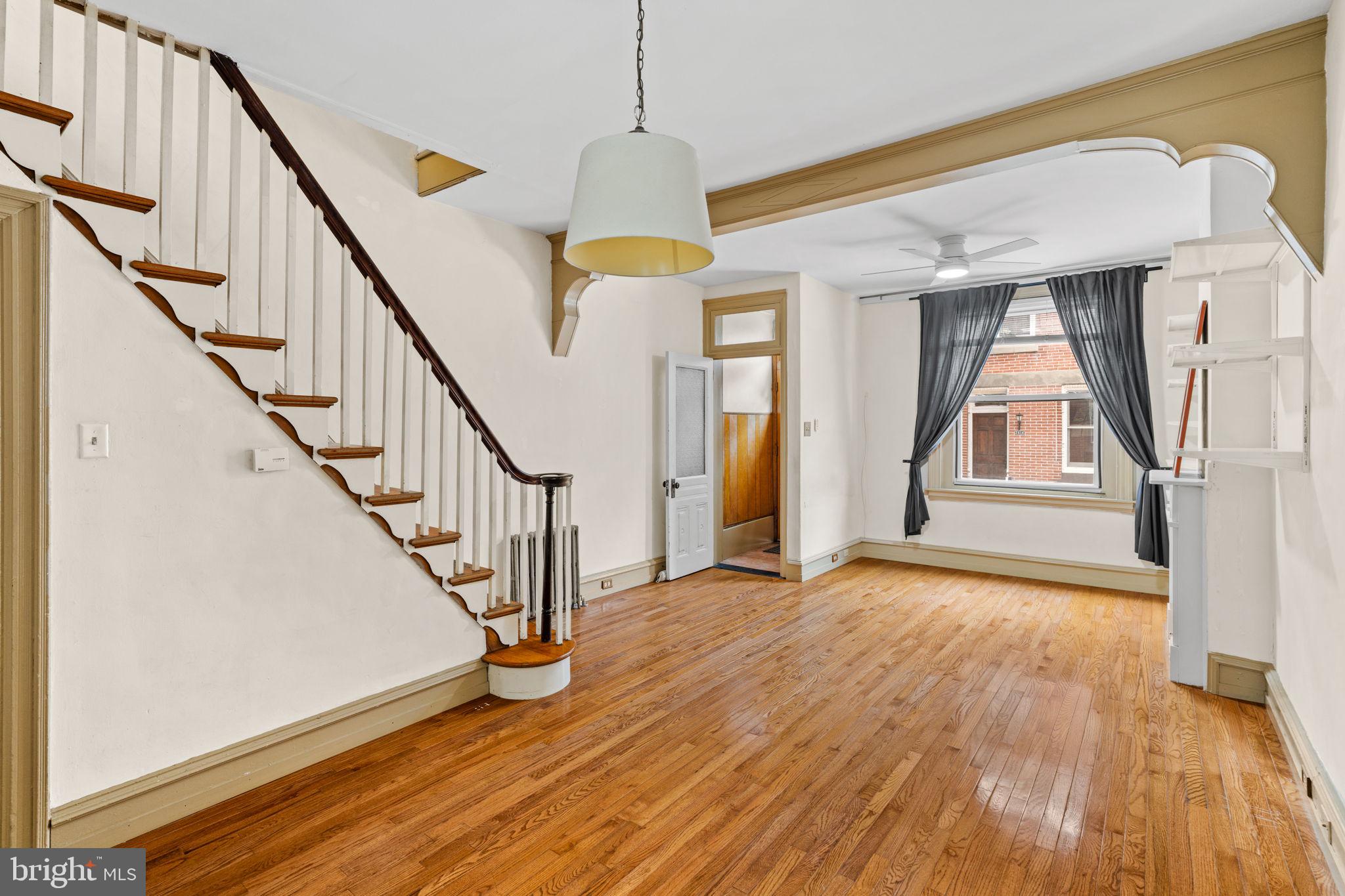 FAIRMOUNT - Residential