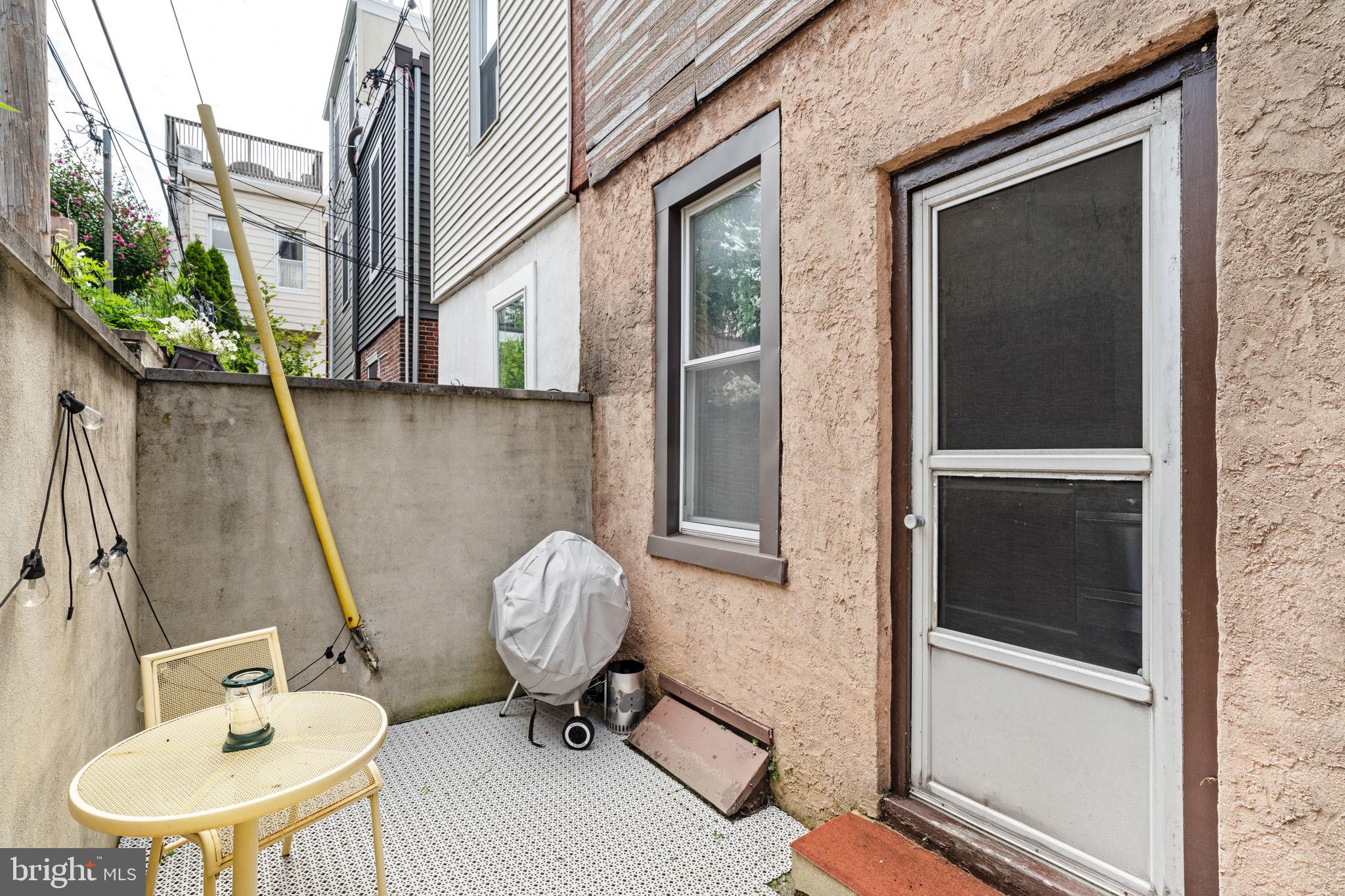 FAIRMOUNT - Residential