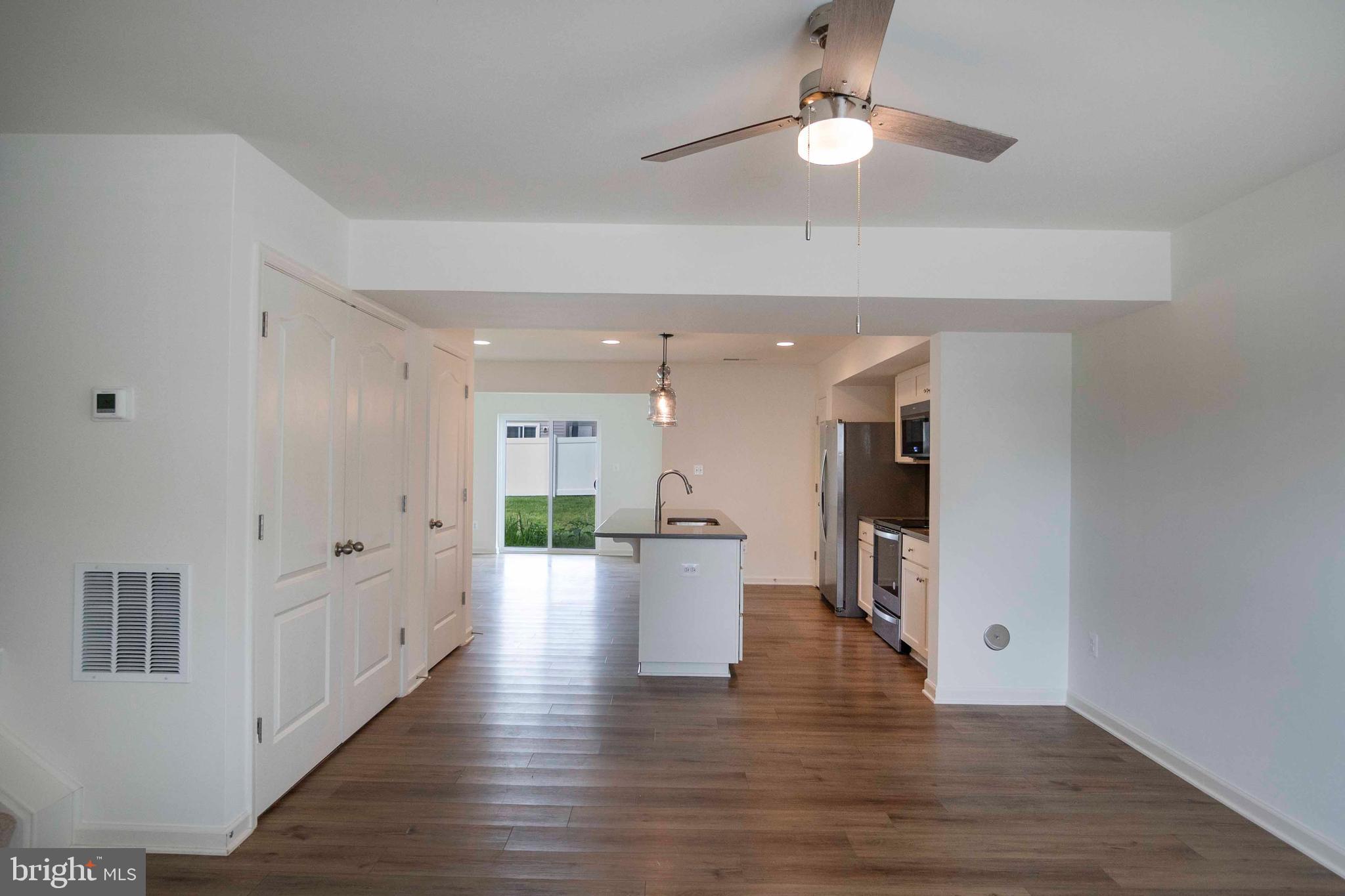 WHISPERING PINES - Residential Lease