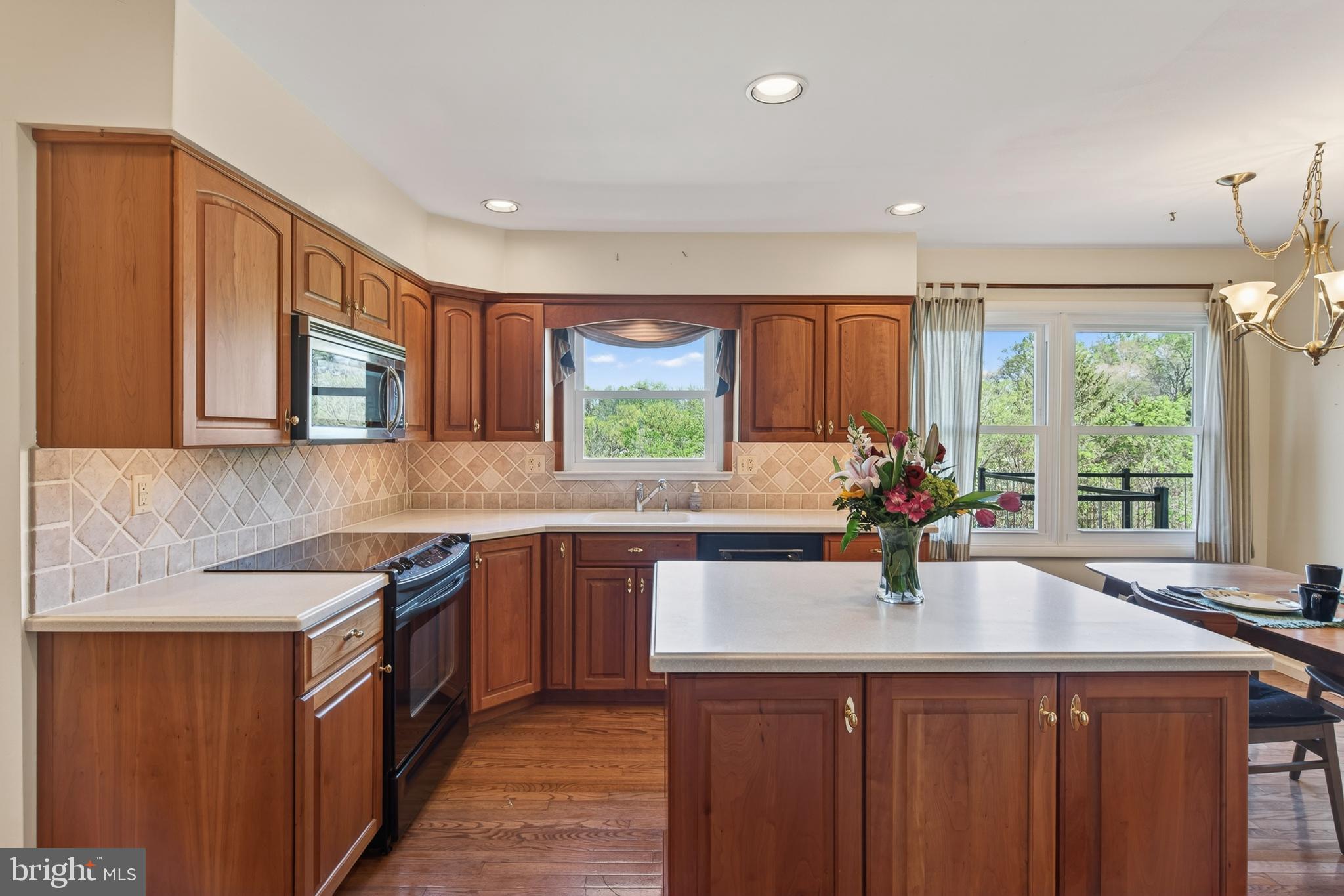 SYCAMORE SPRINGS - Residential