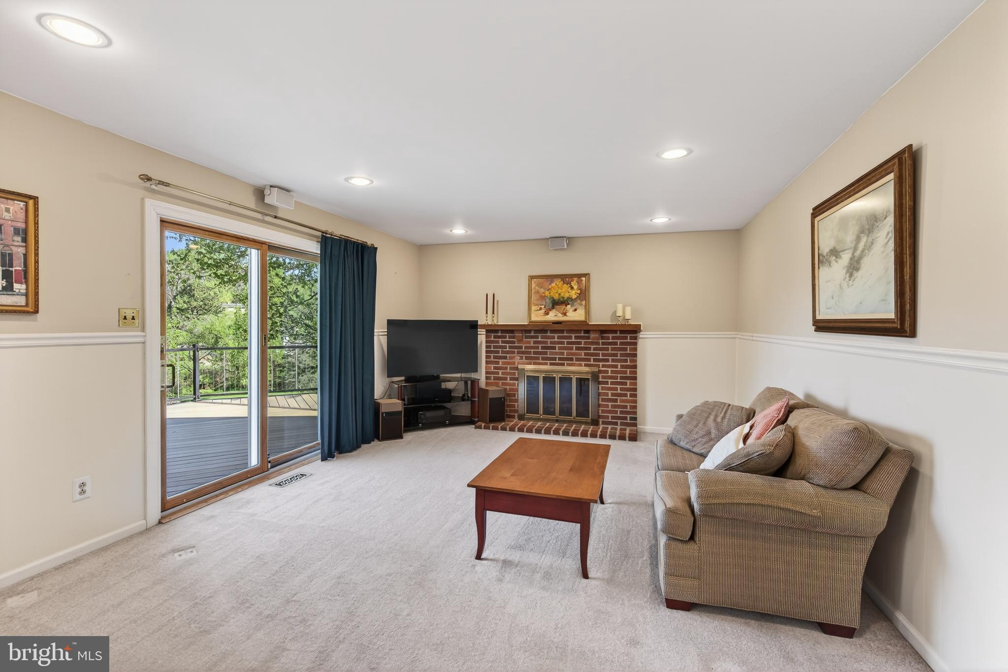 SYCAMORE SPRINGS - Residential