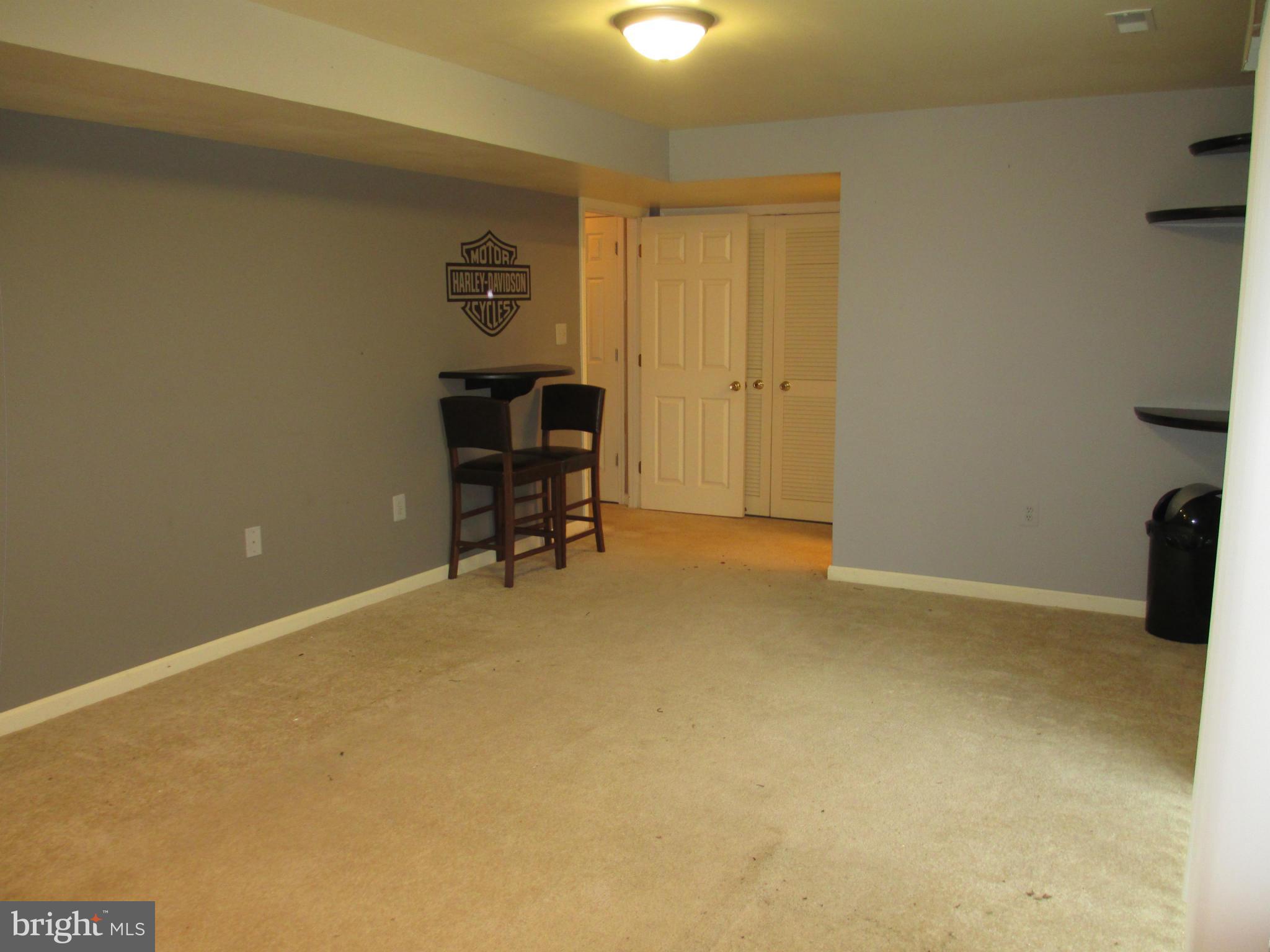 RAINTREE - Residential Lease