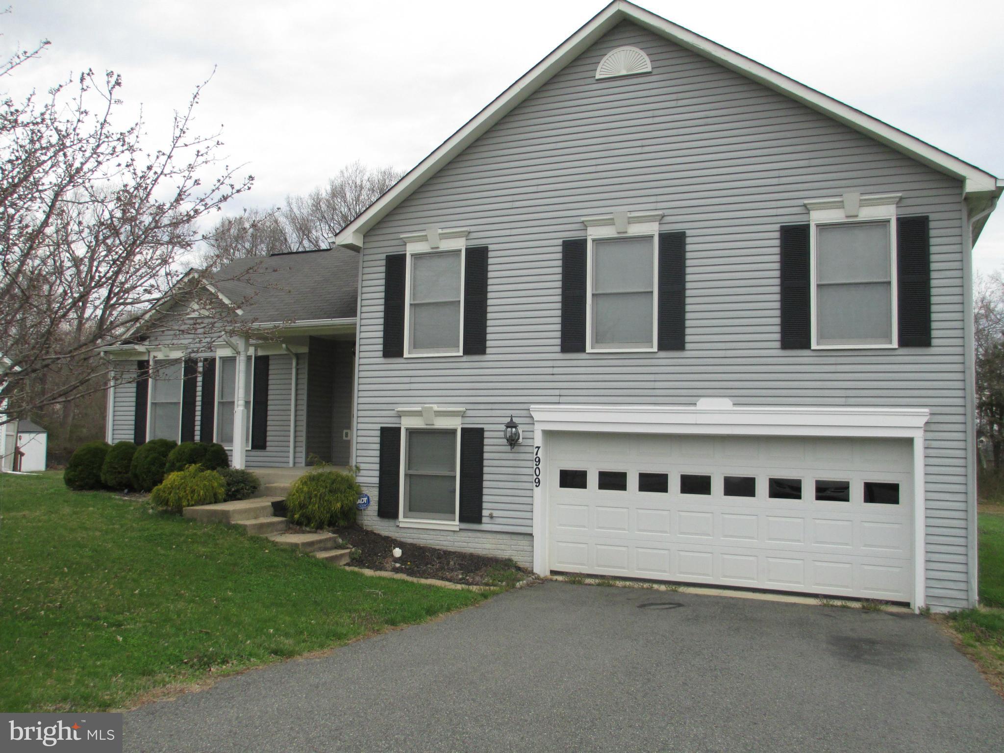 RAINTREE - Residential Lease