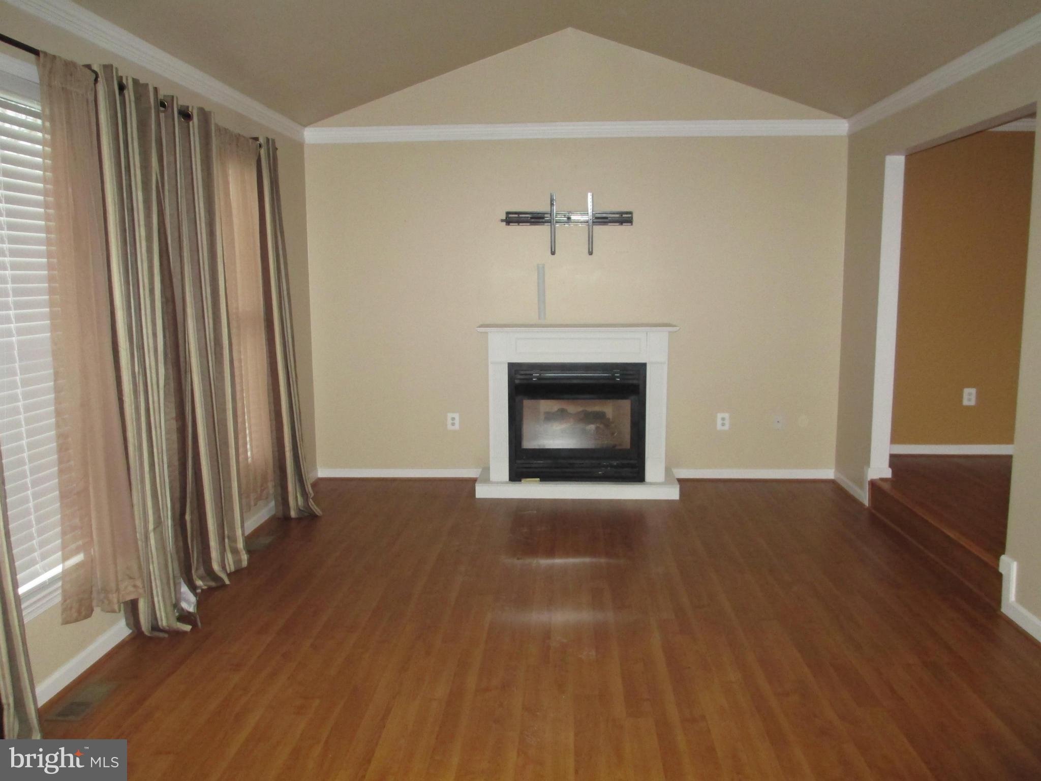 RAINTREE - Residential Lease