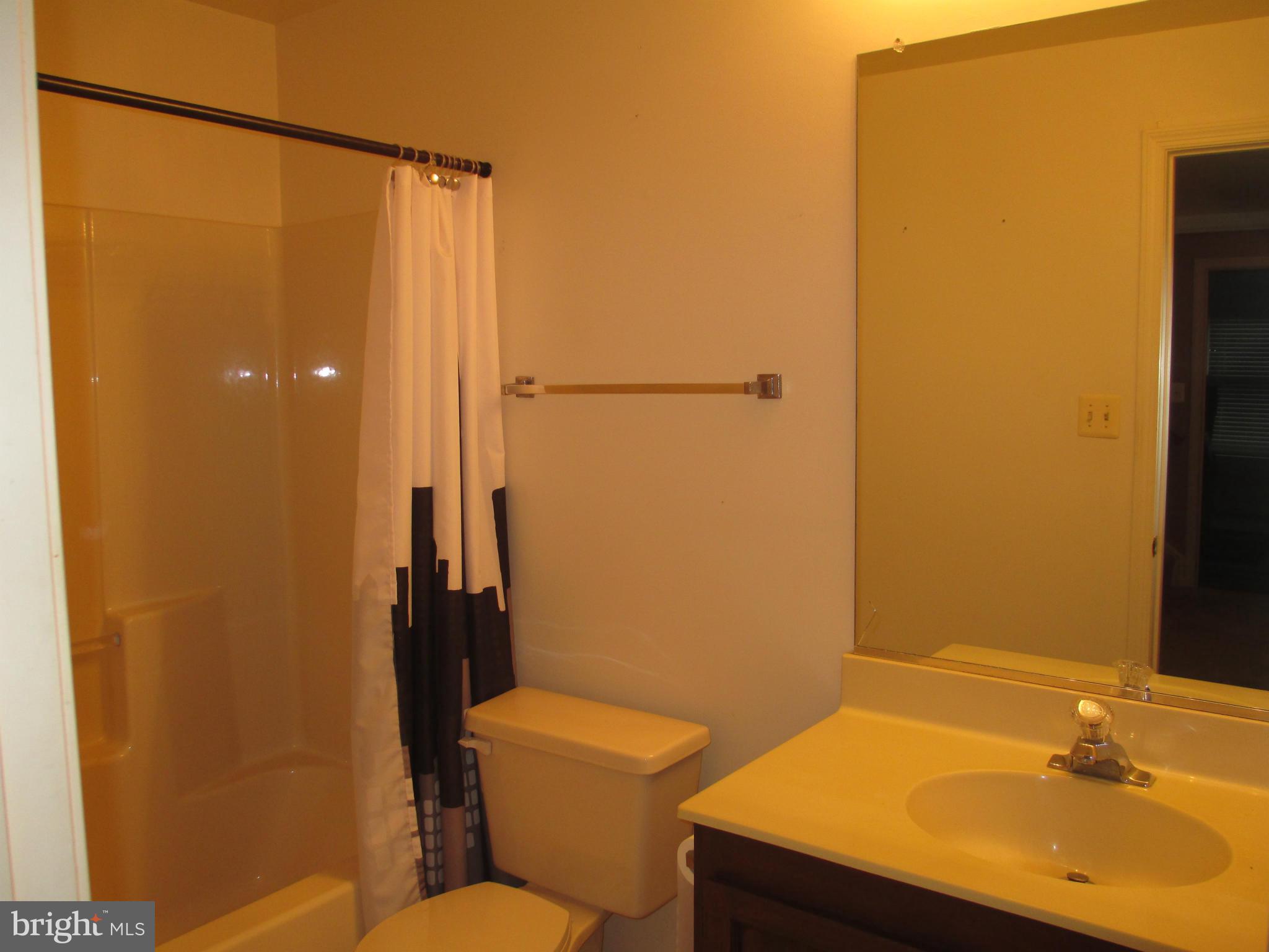 RAINTREE - Residential Lease