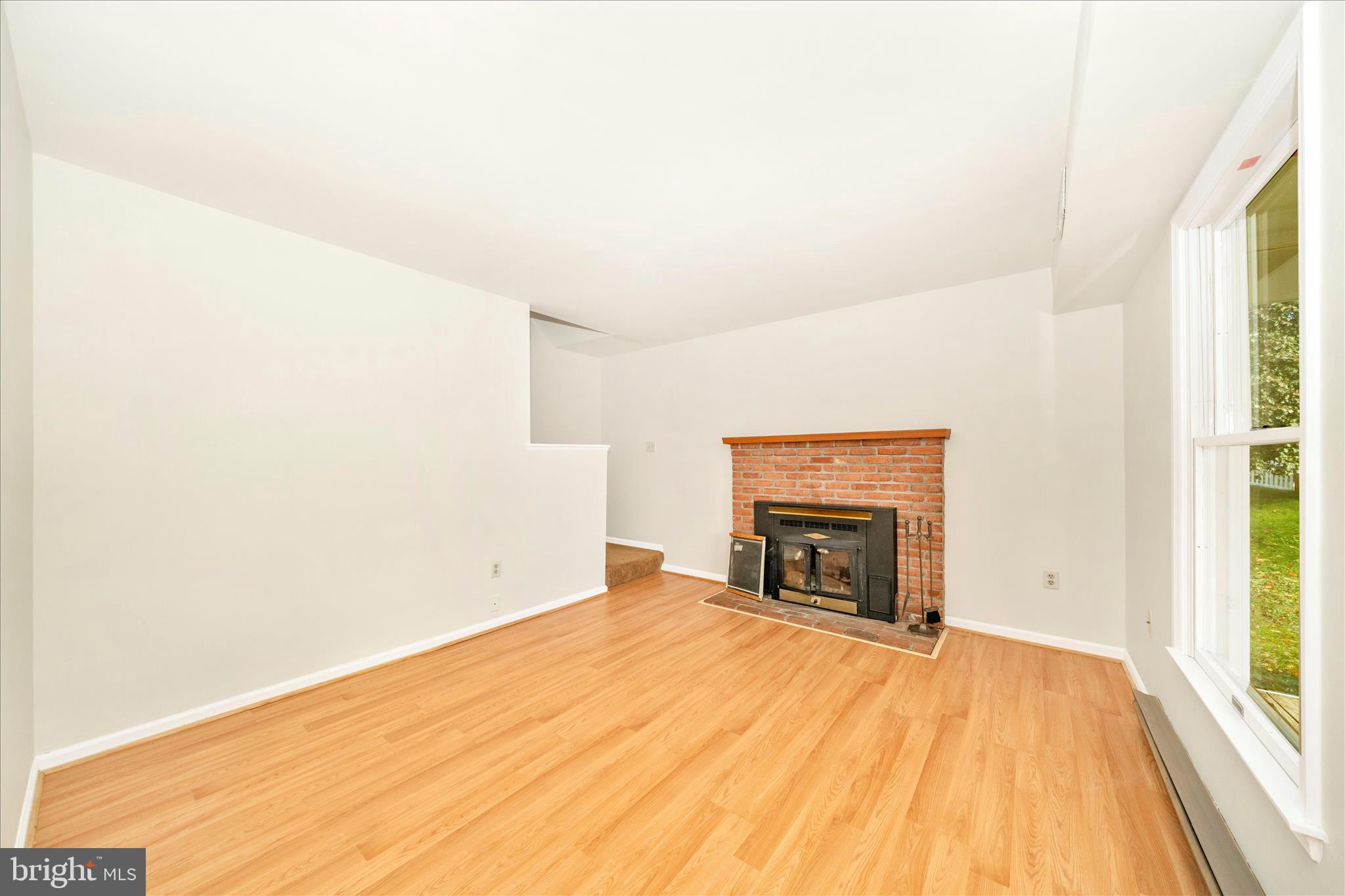 SPONSELLERS ADDITION - Residential Lease