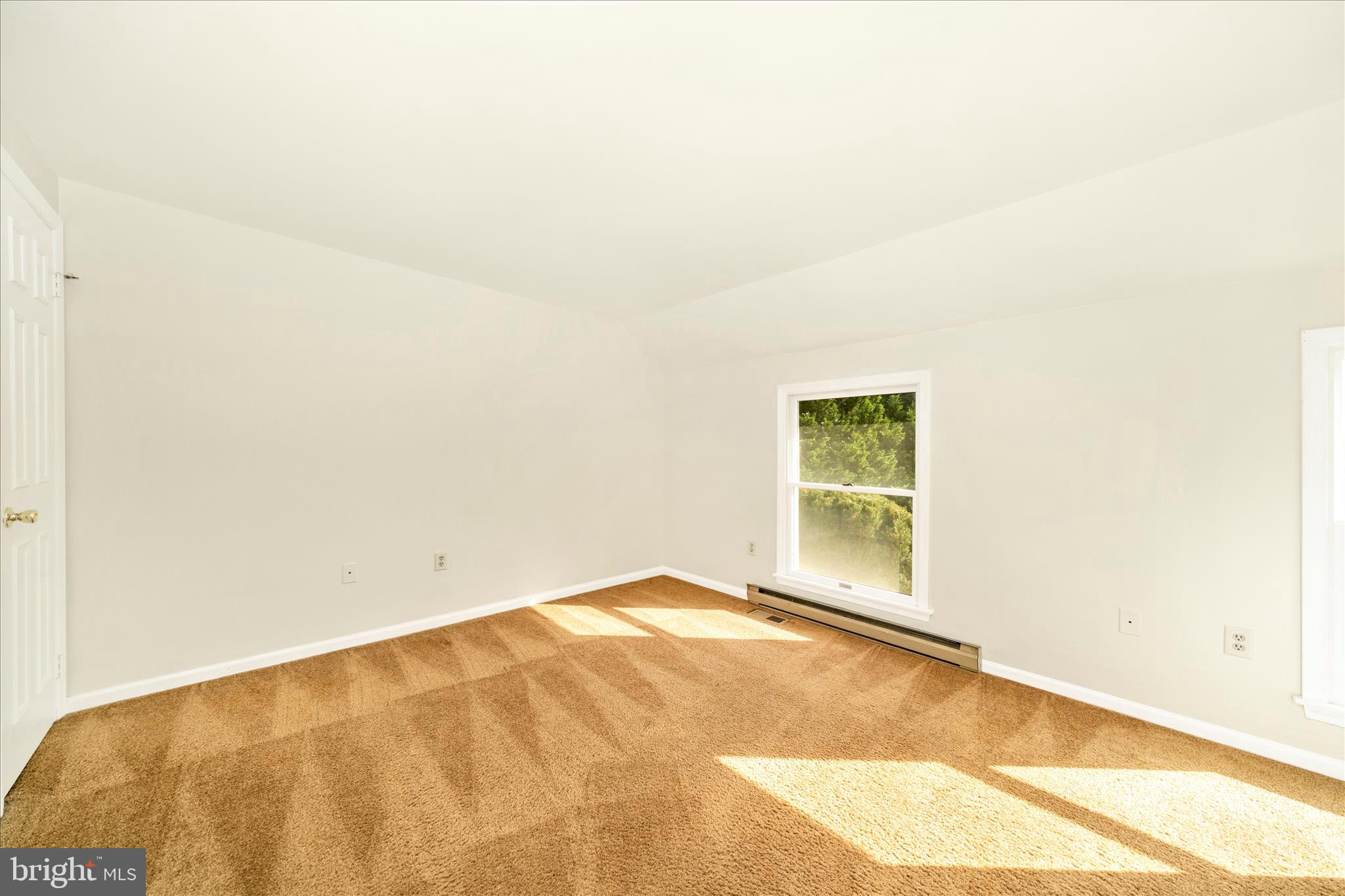 SPONSELLERS ADDITION - Residential Lease