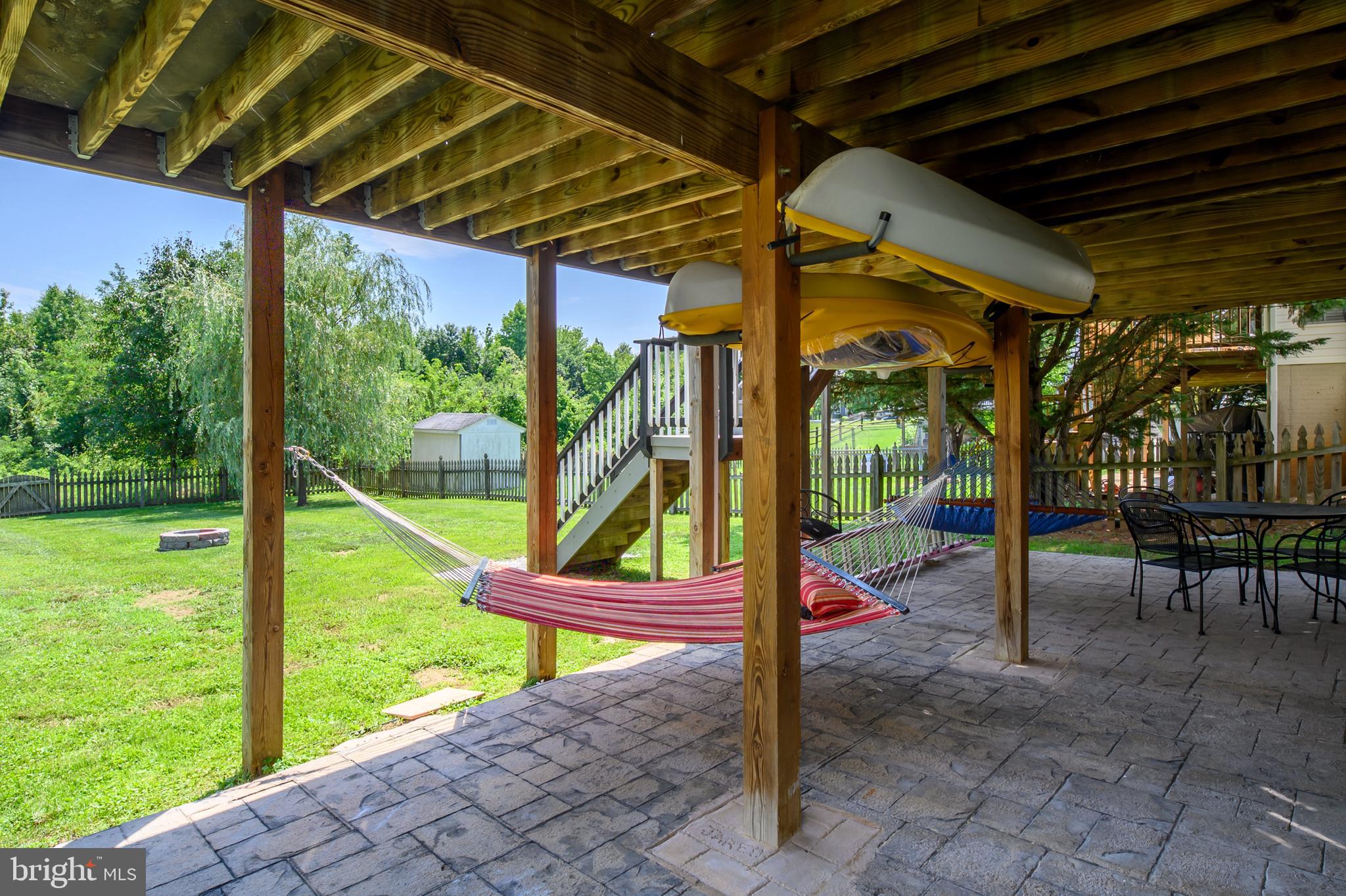 CHAPEL GLEN - Residential