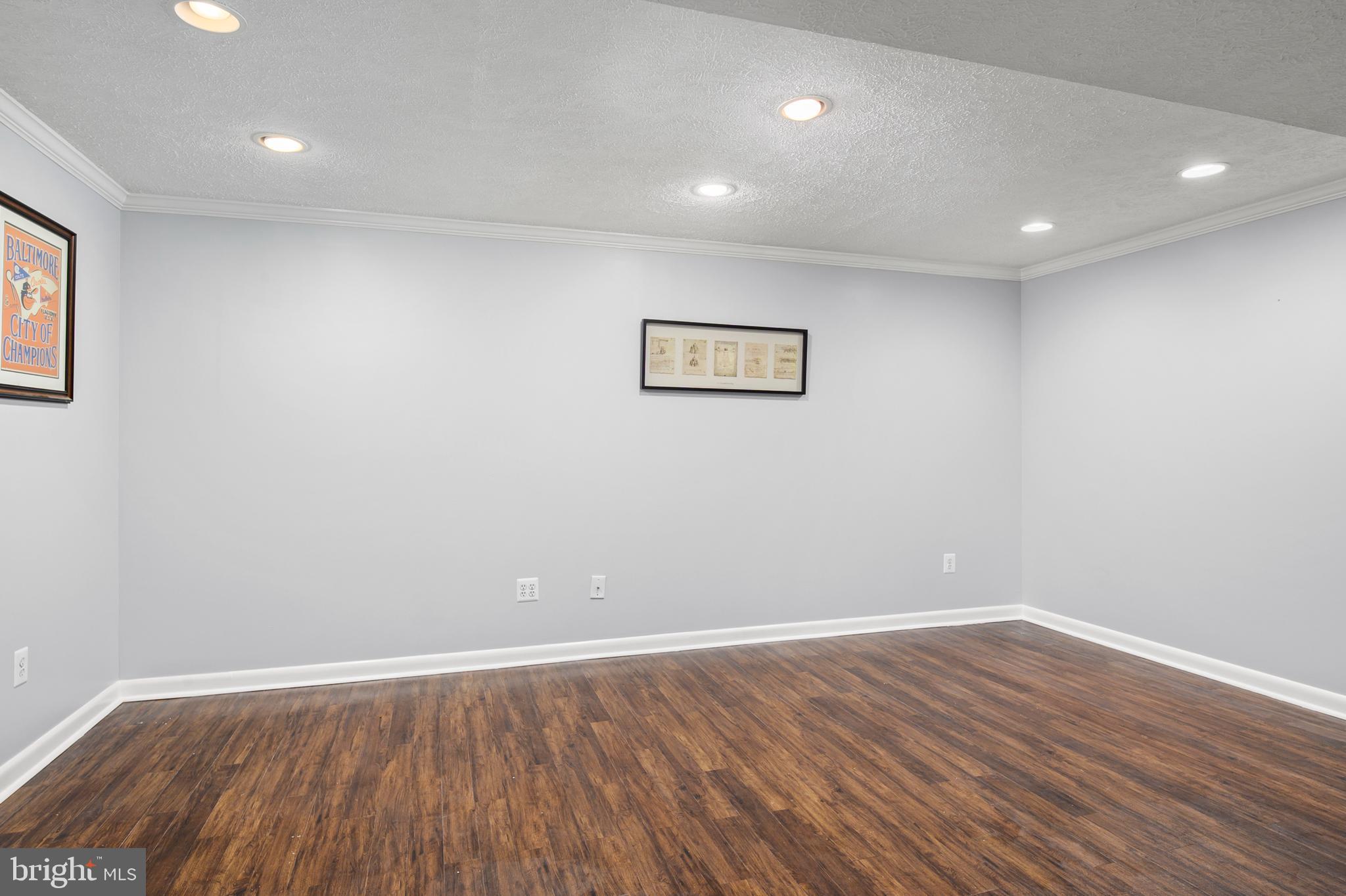 CHAPEL GLEN - Residential