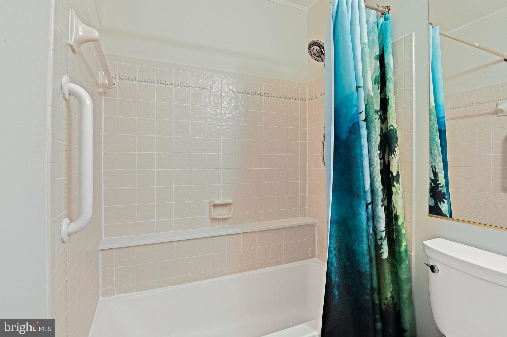 BRISTOL HOUSE - Residential