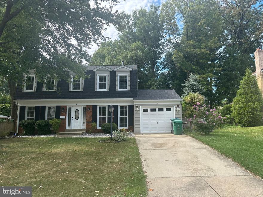 Re-listing due to primary applicant did not follow through the steps. 

Single Family house for rent in Gaithersburg with 4 large bedrooms and 2.5 bathrooms. Close to I270 and all the other major roads. Close to grocery shops for your convenience. Bathrooms were remodeled recently. The house consists of formal living room, dining room, kitchen, breakfast area, family room in the first floor and 4 large bedrooms upstairs. 

For any questions, please contact the agent for a quick response.

Minimum of 680+ Credit Score and income requirements are 2 - 3 x the monthly rent, no evictions history, progress and other. Housing vouchers are not accepted. Minimum of 1 month security deposit required for excellent credit tenants, two months otherwise. Pets may be considered on case by case basis. Decision will be made after receiving a full rental application / contract, background check of evictions, and signed addendums. Contact listing agent for questions.