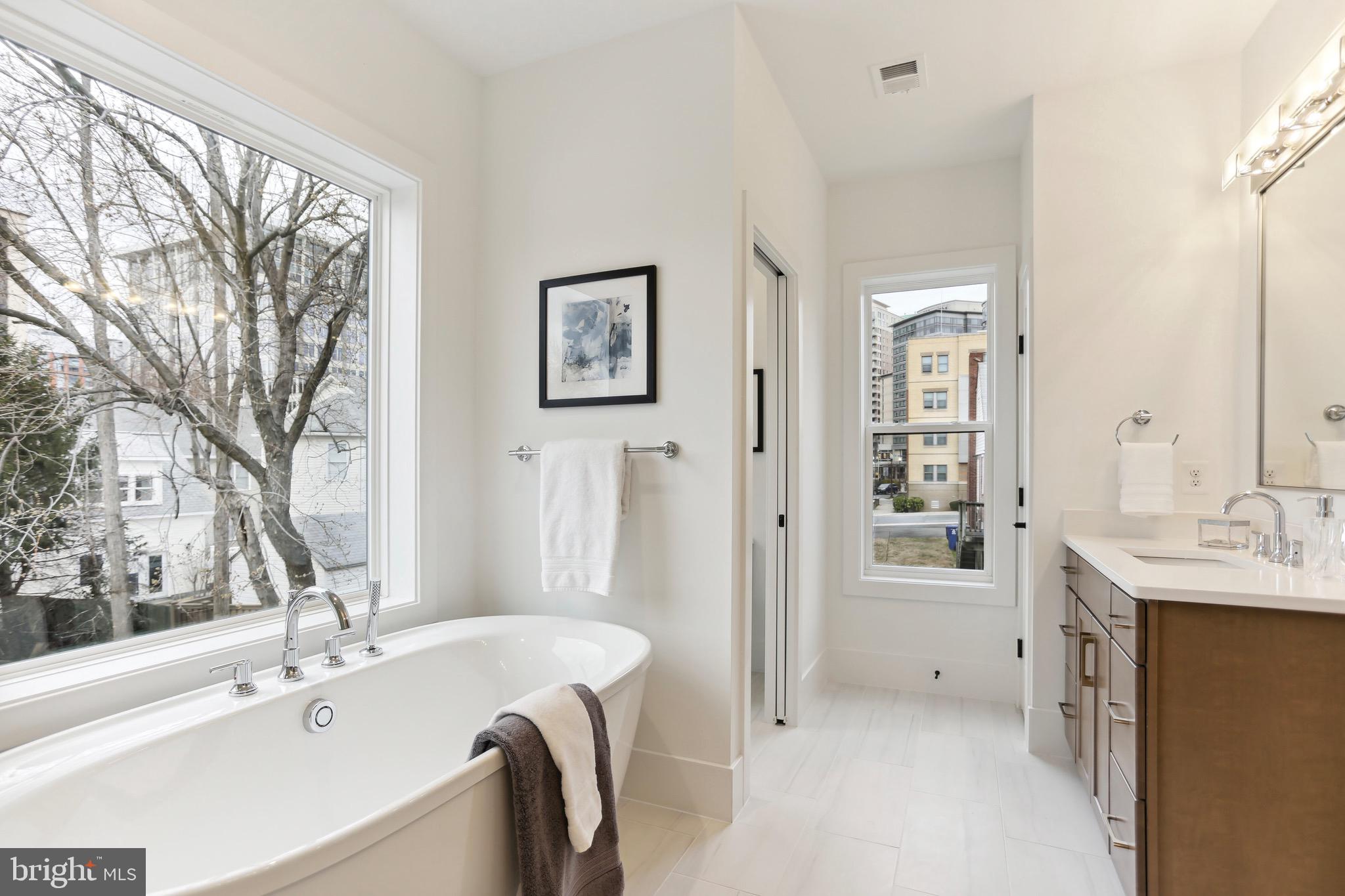 BALLSTON - Residential