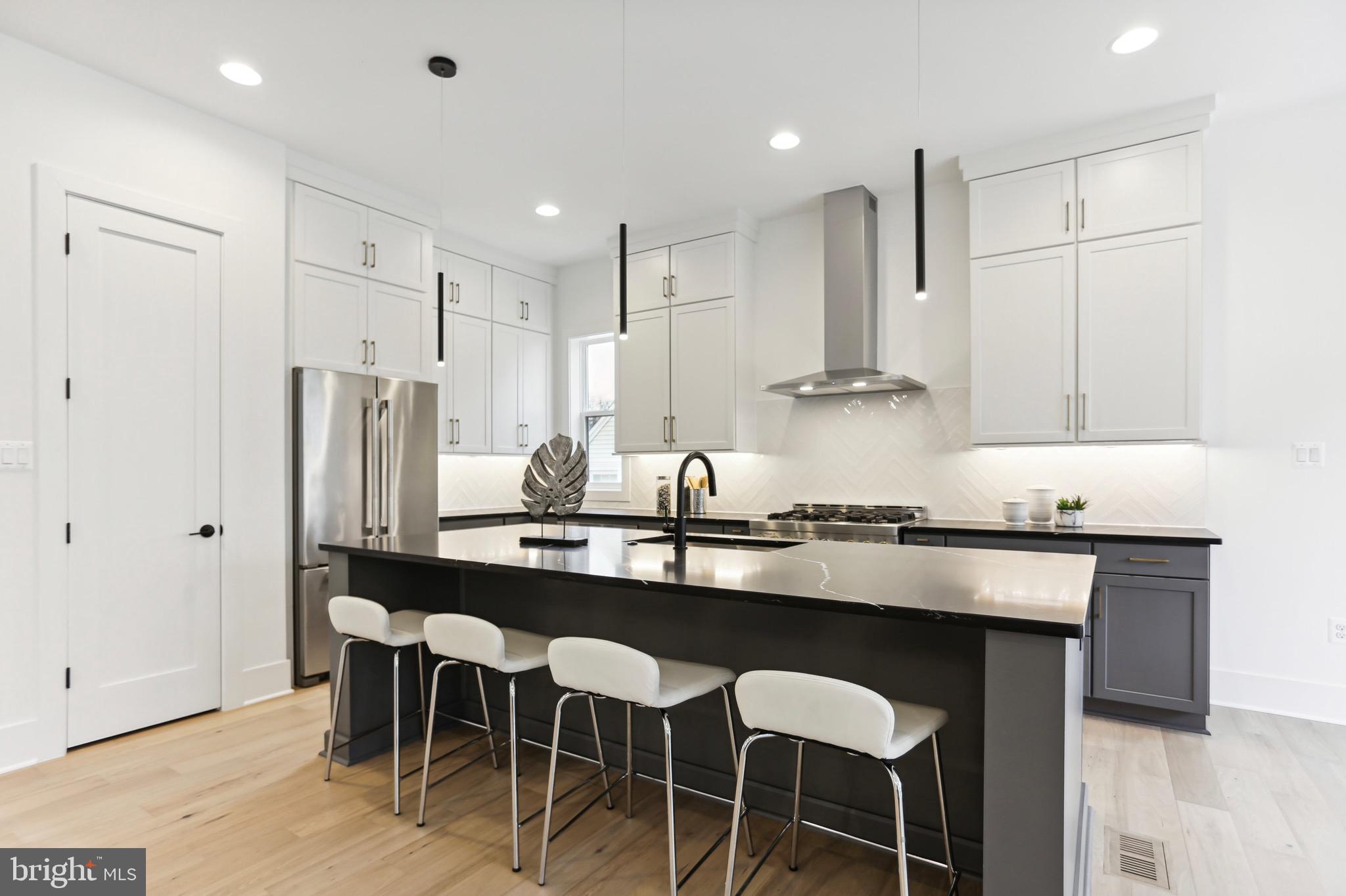 BALLSTON - Residential