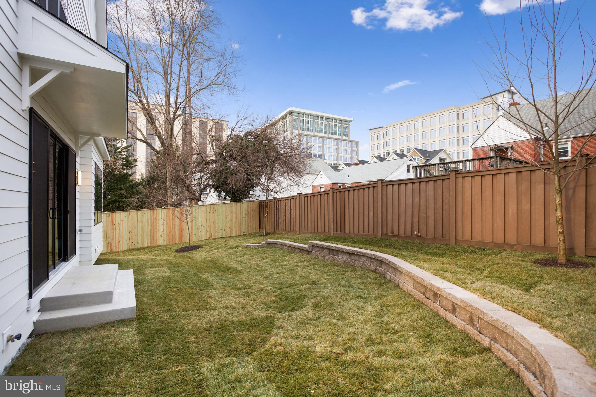 BALLSTON - Residential