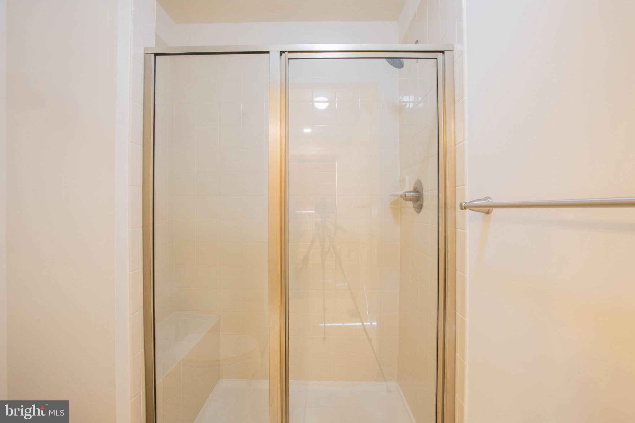 GREENBELT - Residential Lease