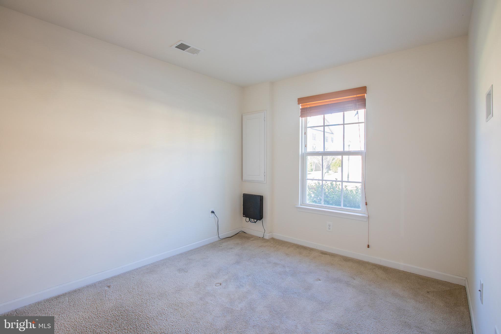 GREENBELT - Residential Lease