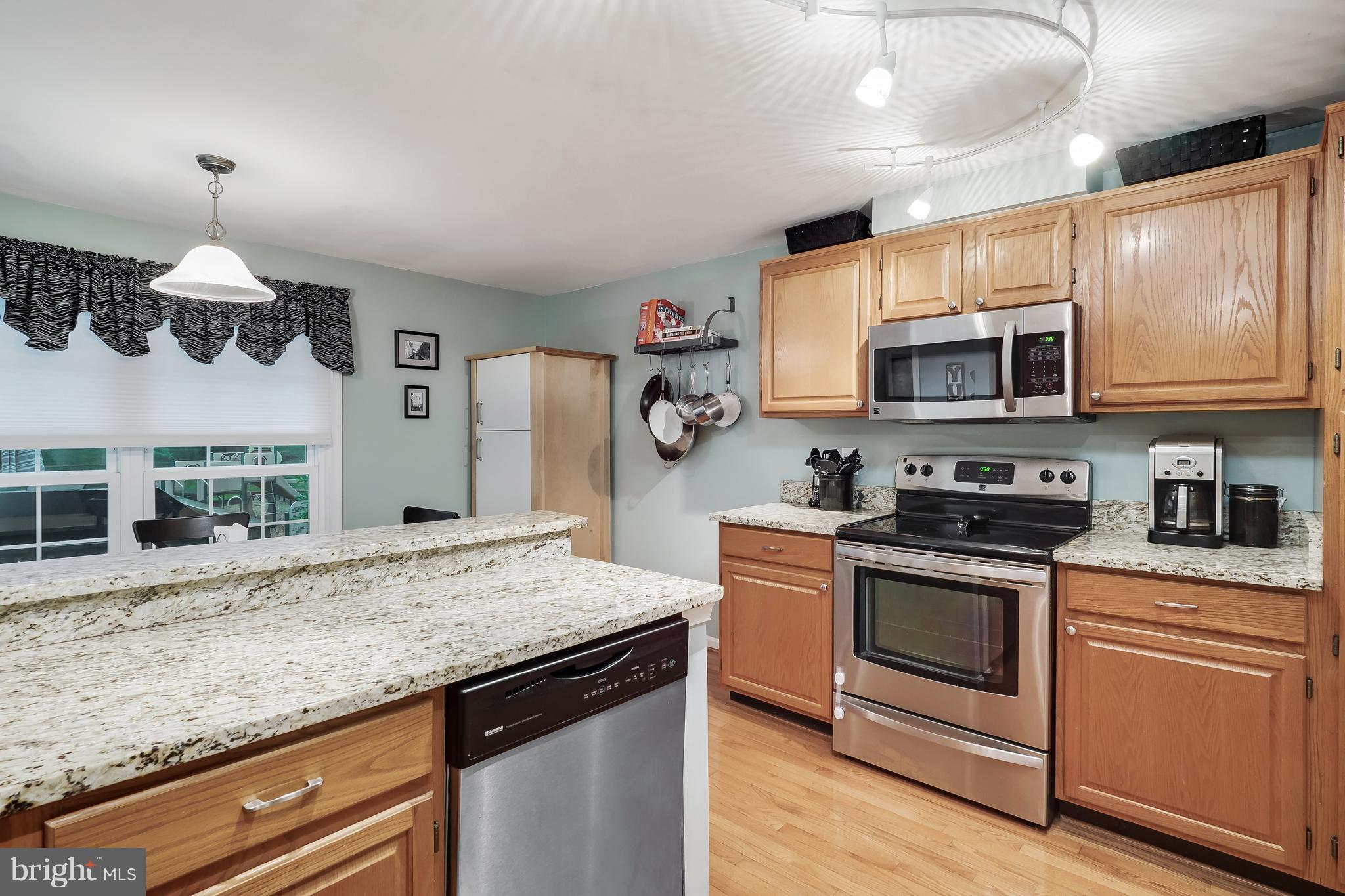 ASHBURN FARM - Residential