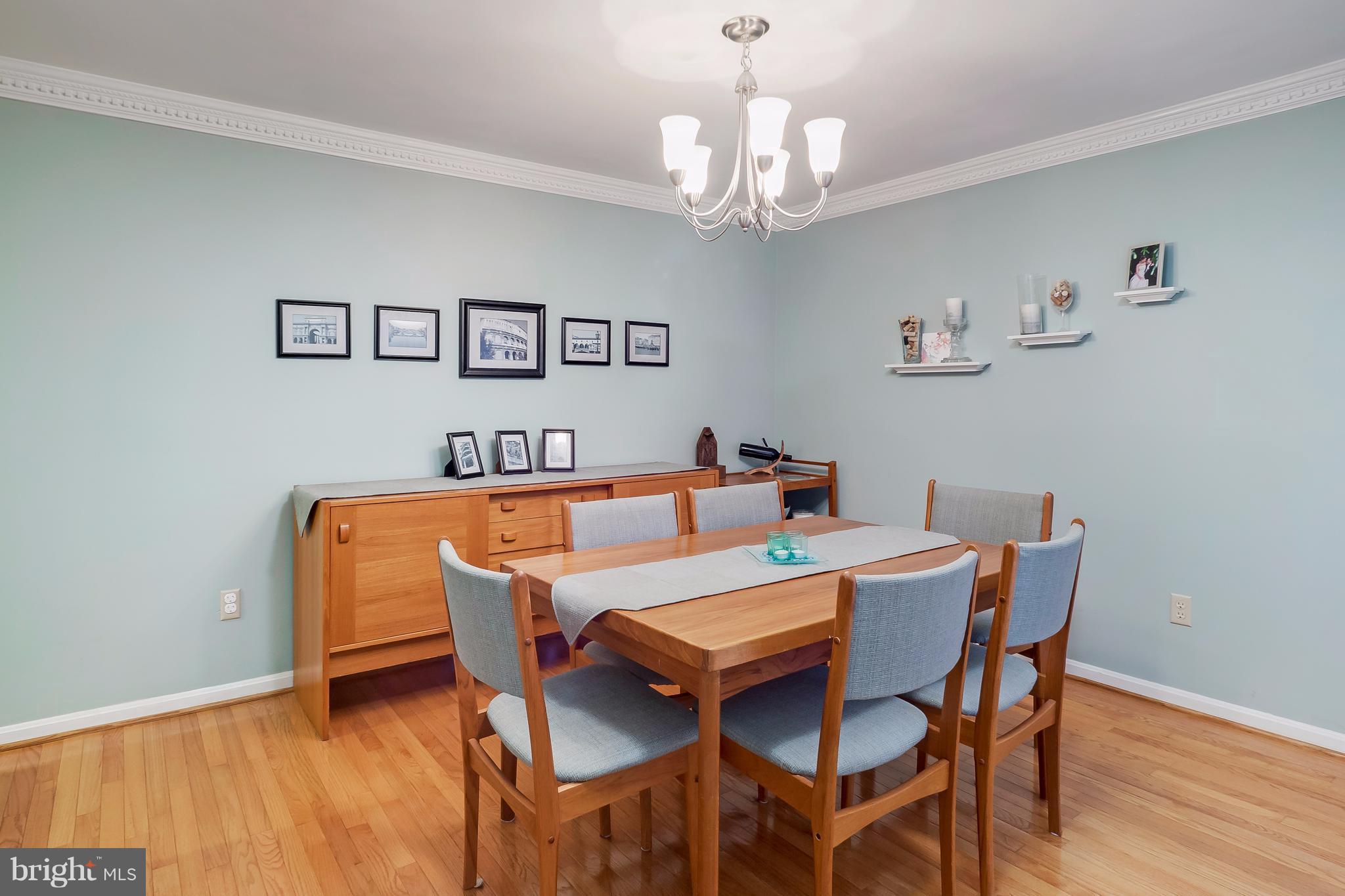 ASHBURN FARM - Residential