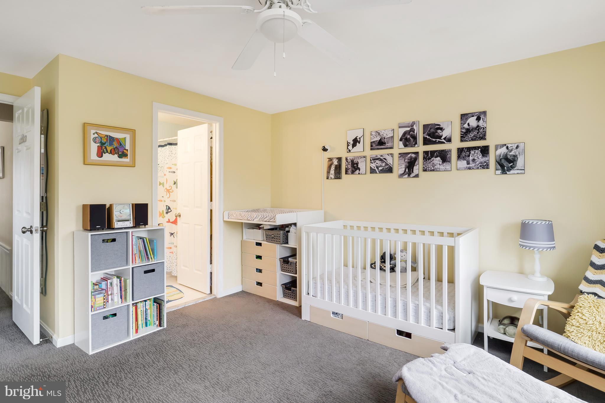 ASHBURN FARM - Residential