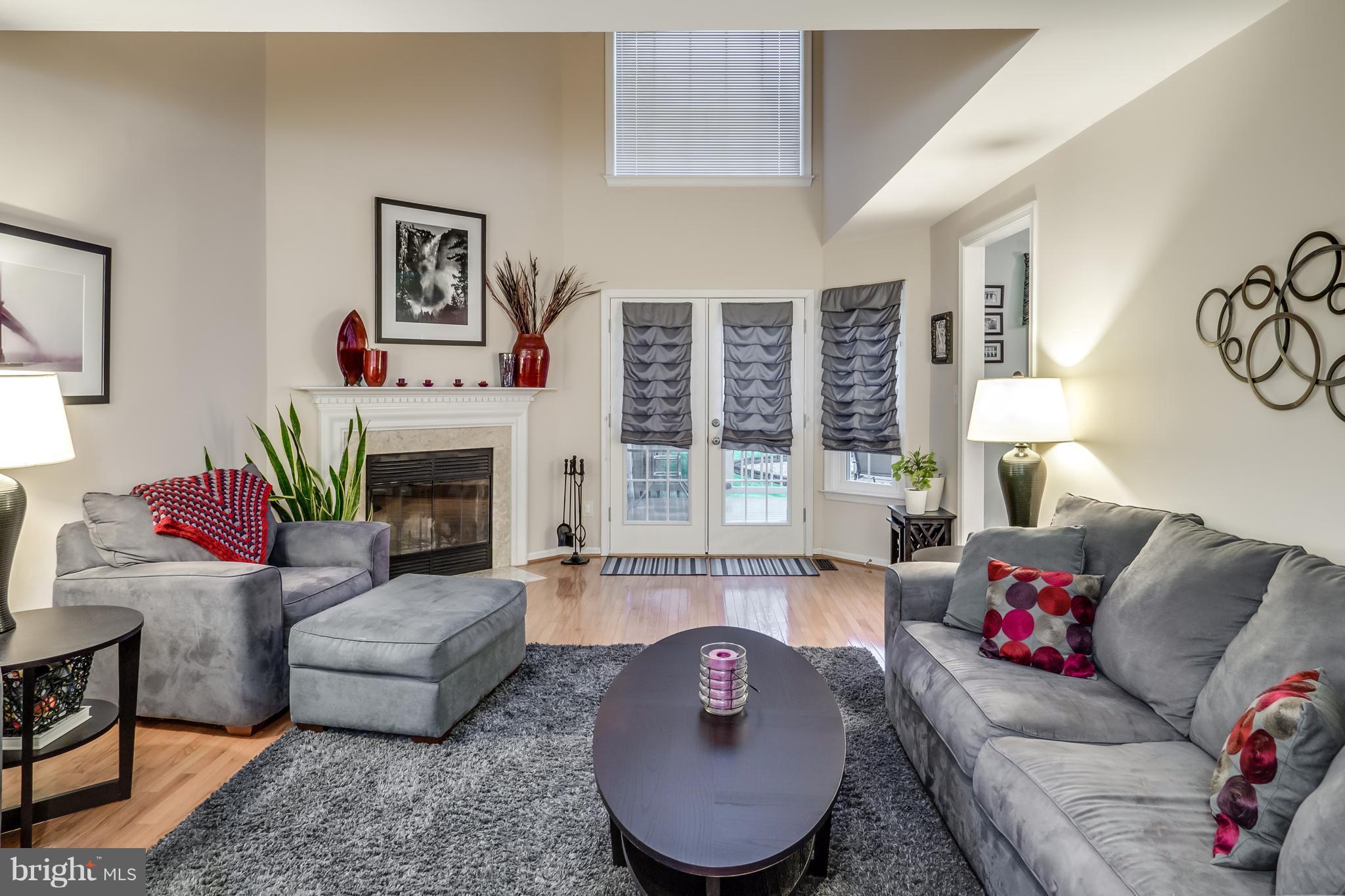 ASHBURN FARM - Residential