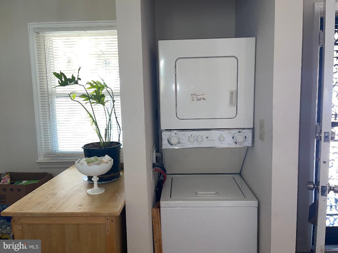 QUEENS CHAPEL MANOR - Residential